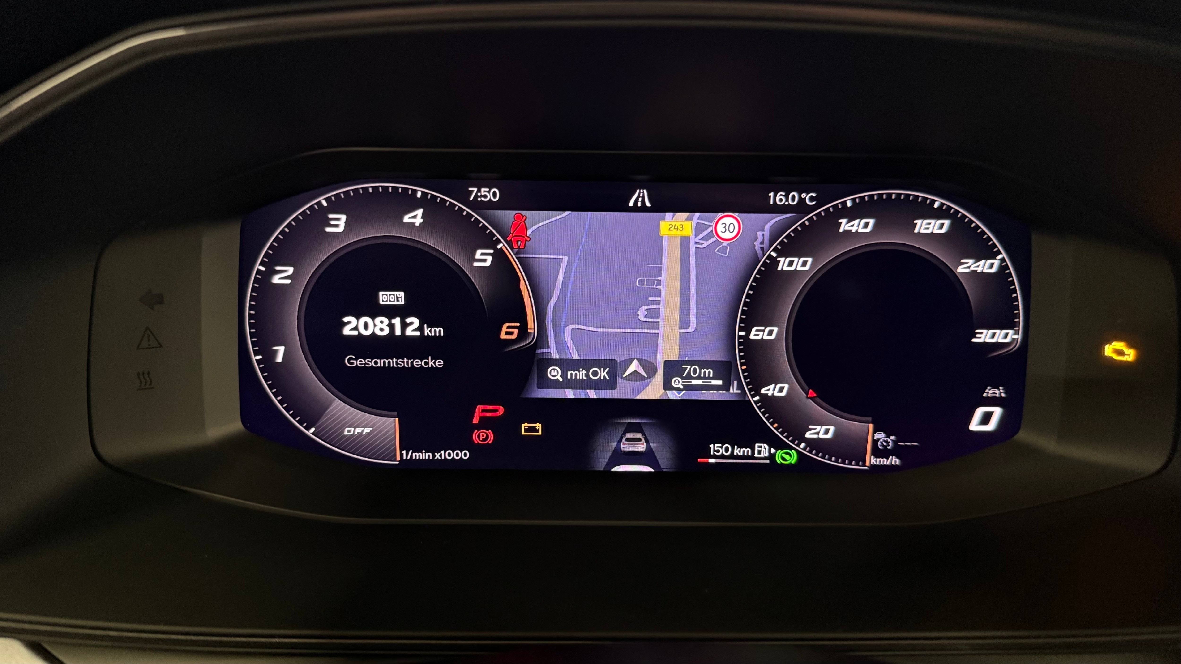 Leon Sportstourer 2.0 TDI DSG Edge AHK Navi ACC RFK Keyless