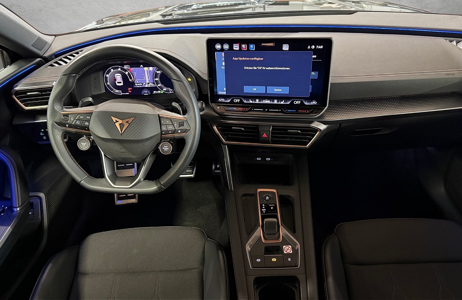 Leon Sportstourer 2.0 TDI DSG Edge AHK Navi ACC RFK Keyless