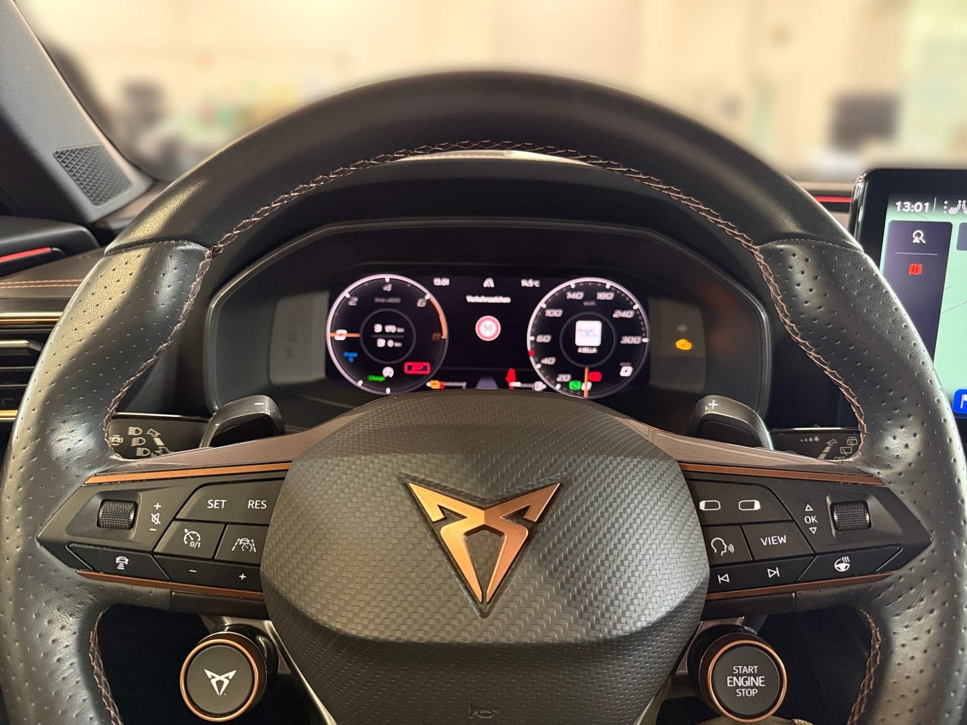 Formentor VZ 1.4 TSI e-Hybrid DSG LED Navi ACC AHK Pano