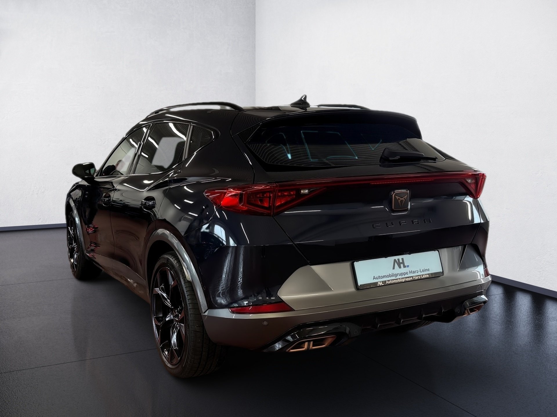 Formentor VZ 1.4 TSI e-Hybrid DSG LED Navi ACC AHK Pano