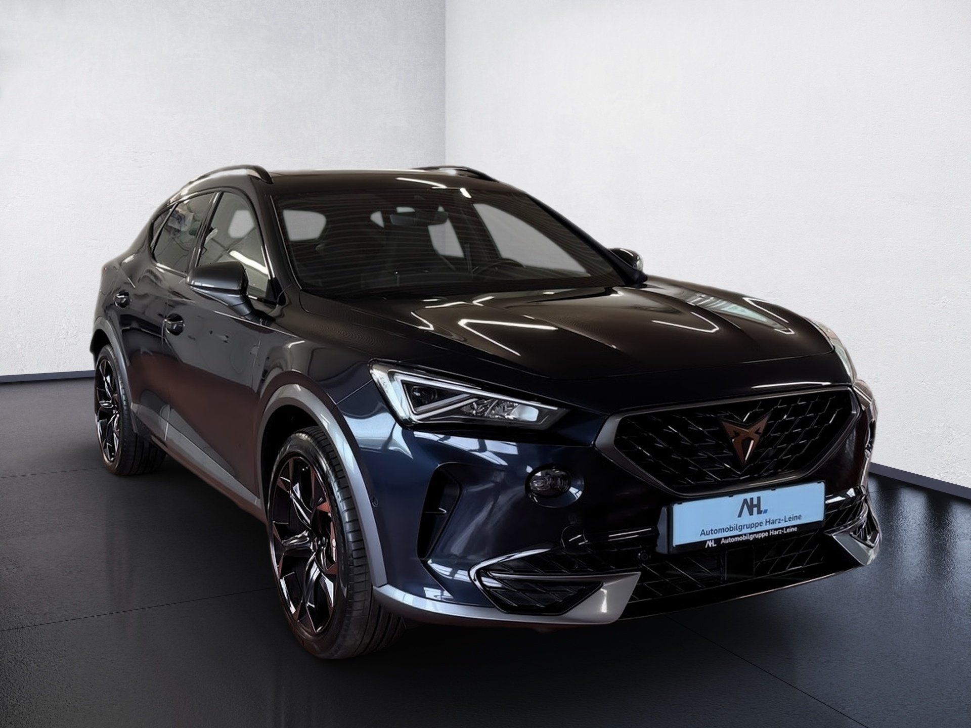 Formentor VZ 1.4 TSI e-Hybrid DSG LED Navi ACC AHK Pano