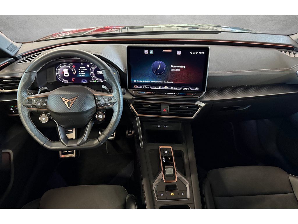 Leon 1.5 eTSI DSG Edge Matrix Navi ACC RFK ACC