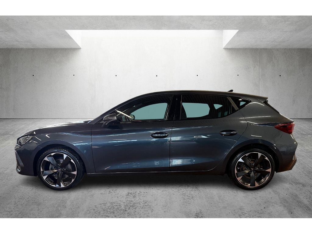 Leon 1.5 eTSI DSG Edge Matrix Navi ACC RFK ACC