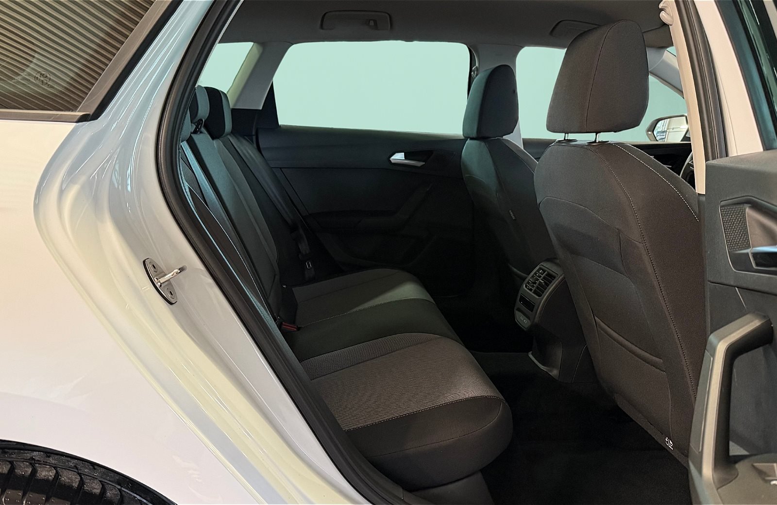 Leon Sportstourer 1.5 eTSI Style Edition DSG LED AHK Full-Link