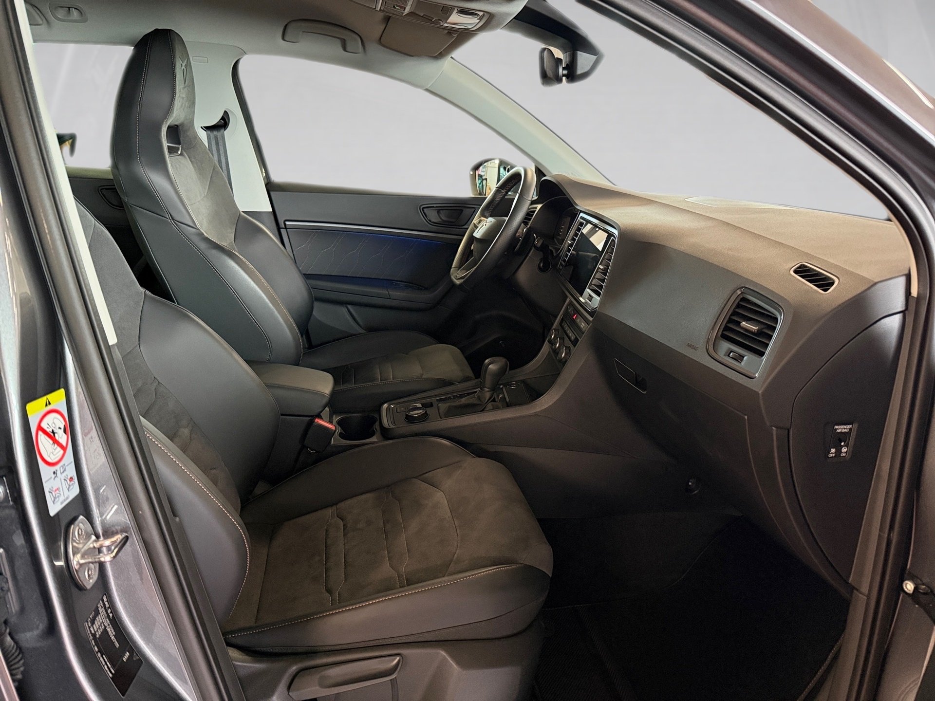 Ateca 1.5 TSI DSG LED Navi ACC 360° Beats 360 LM