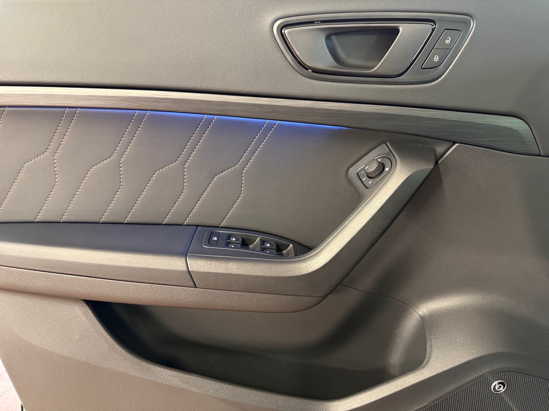 Ateca 1.5 TSI DSG LED Navi ACC 360° Beats 360 LM