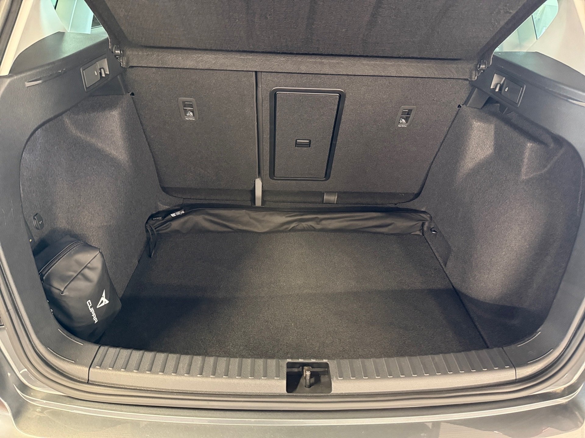 Ateca 1.5 TSI DSG LED Navi ACC 360° Beats 360 LM