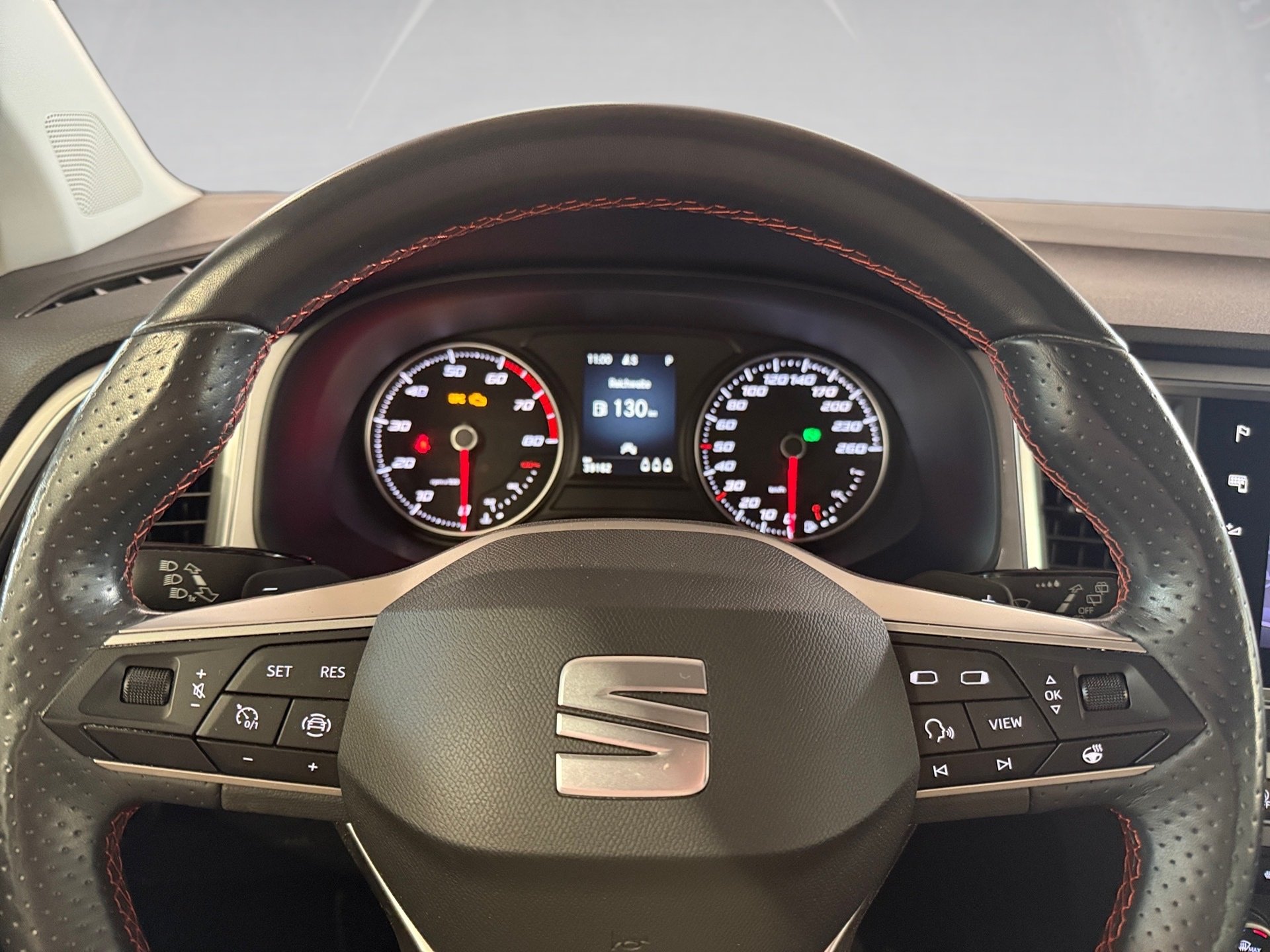 Ateca FR 2.0 TSI FR 4Drive DSG LED Navi RFK PDC SHZ