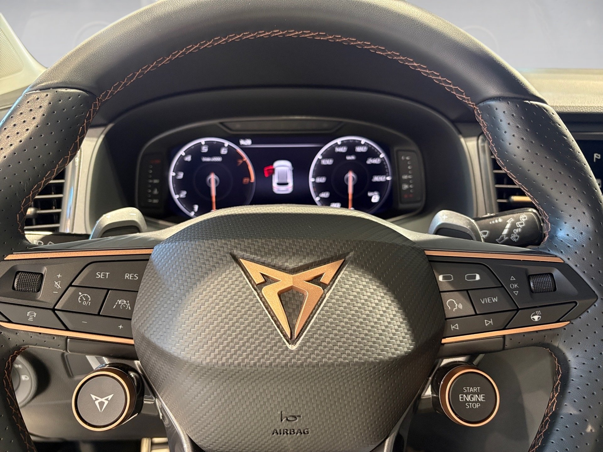 Ateca 2.0 TSI 4Drive DSG LED Navi ACC Beats 360°