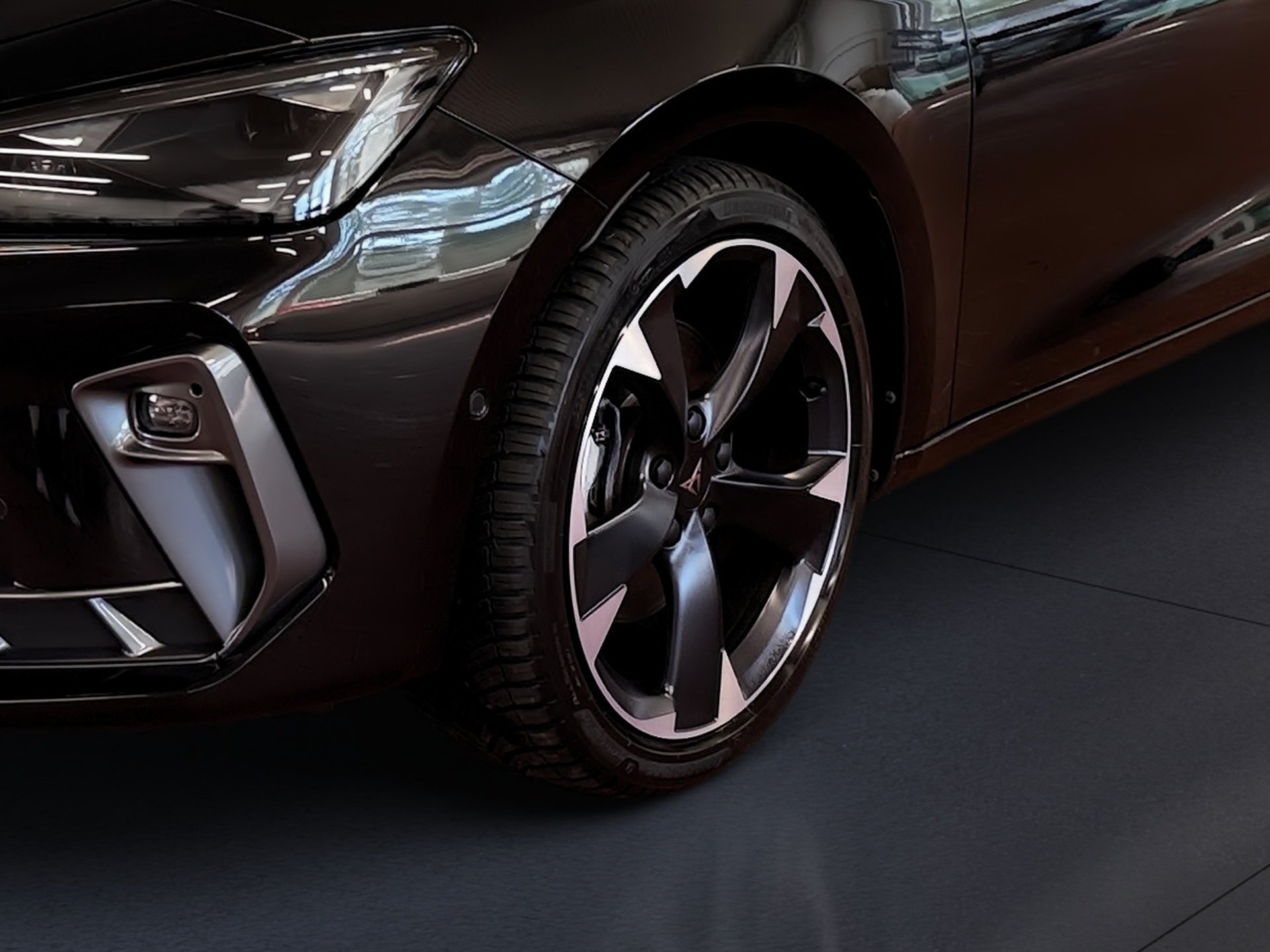 Leon Sportstourer 2.0 TDI DSG Edge Matrix Navi ACC