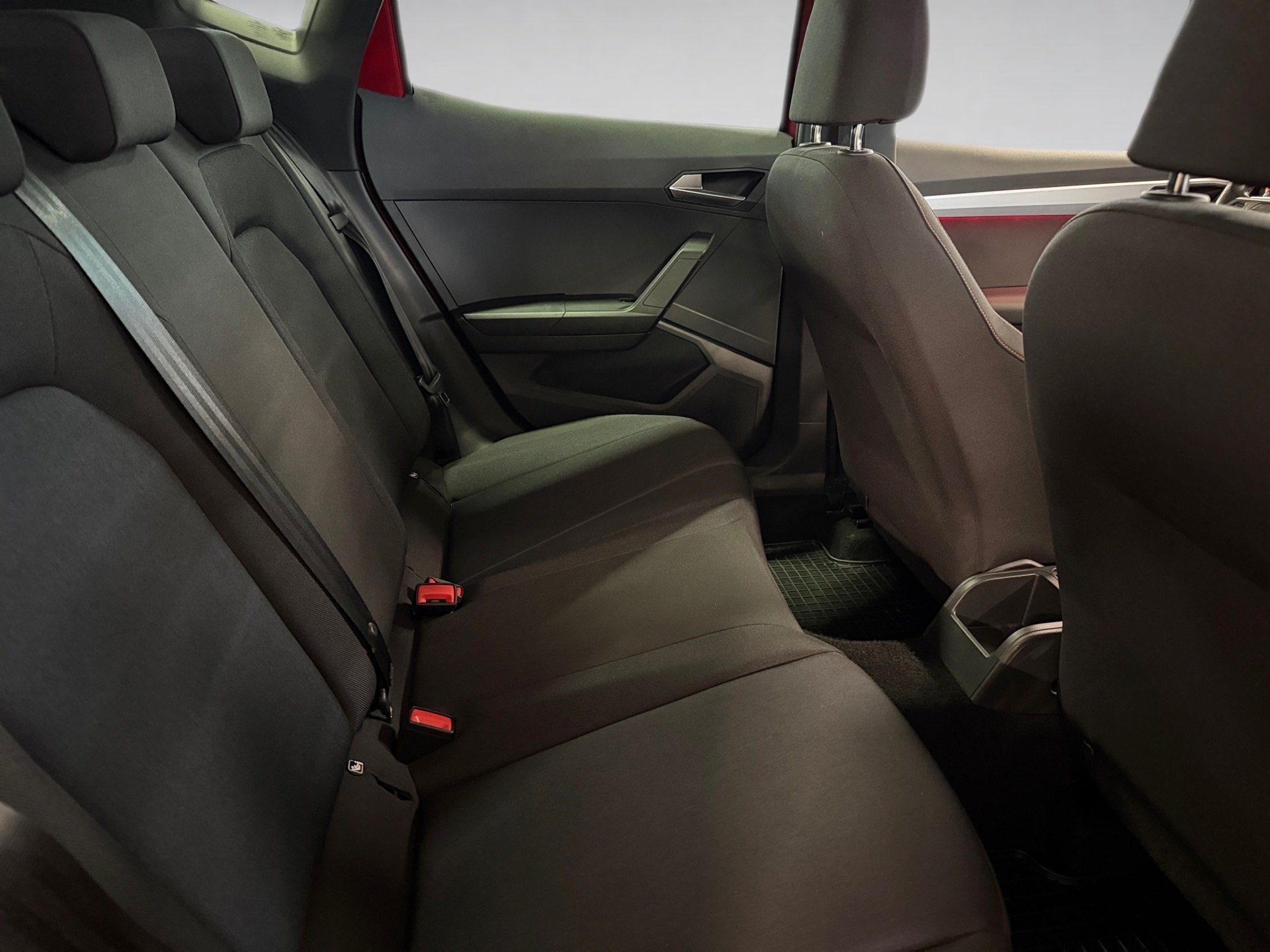 Arona 1.0 TSI FR Beats LED ACC AHK RFK ACC AHK