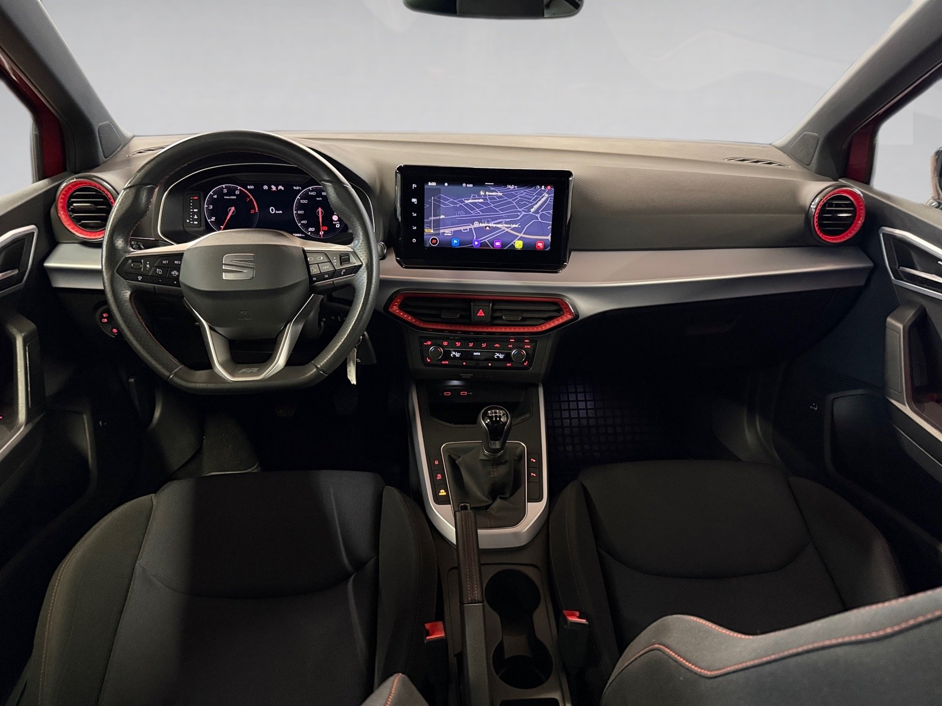 Arona 1.0 TSI FR Beats LED ACC AHK RFK ACC AHK