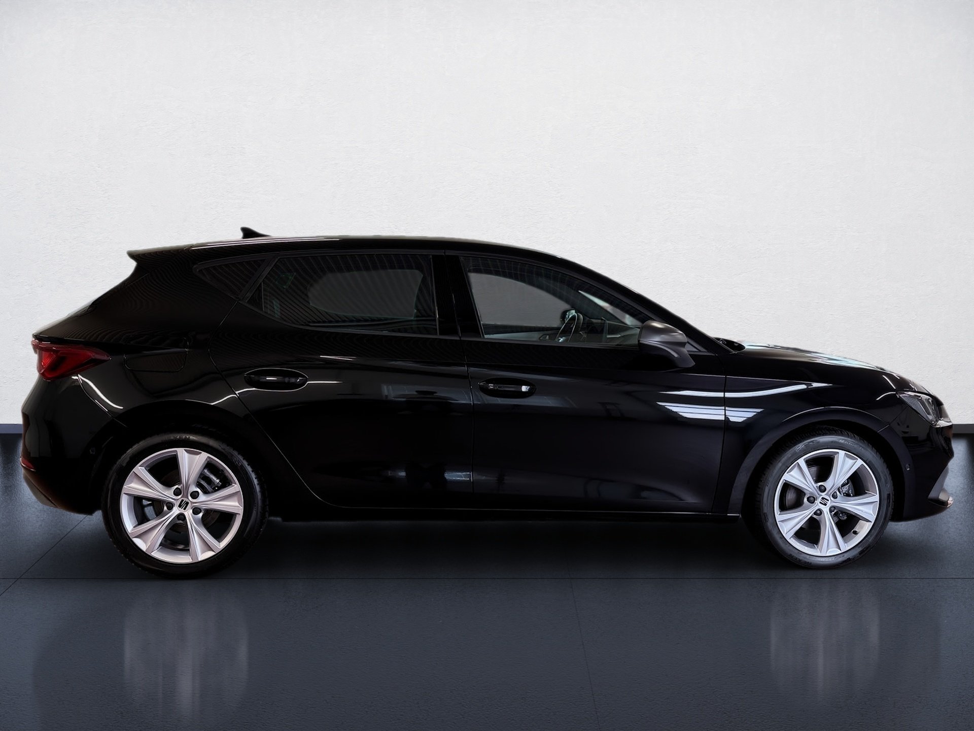 Leon 2.0 TDI FR DSG LED Navi ACC RFK Keyless ACC