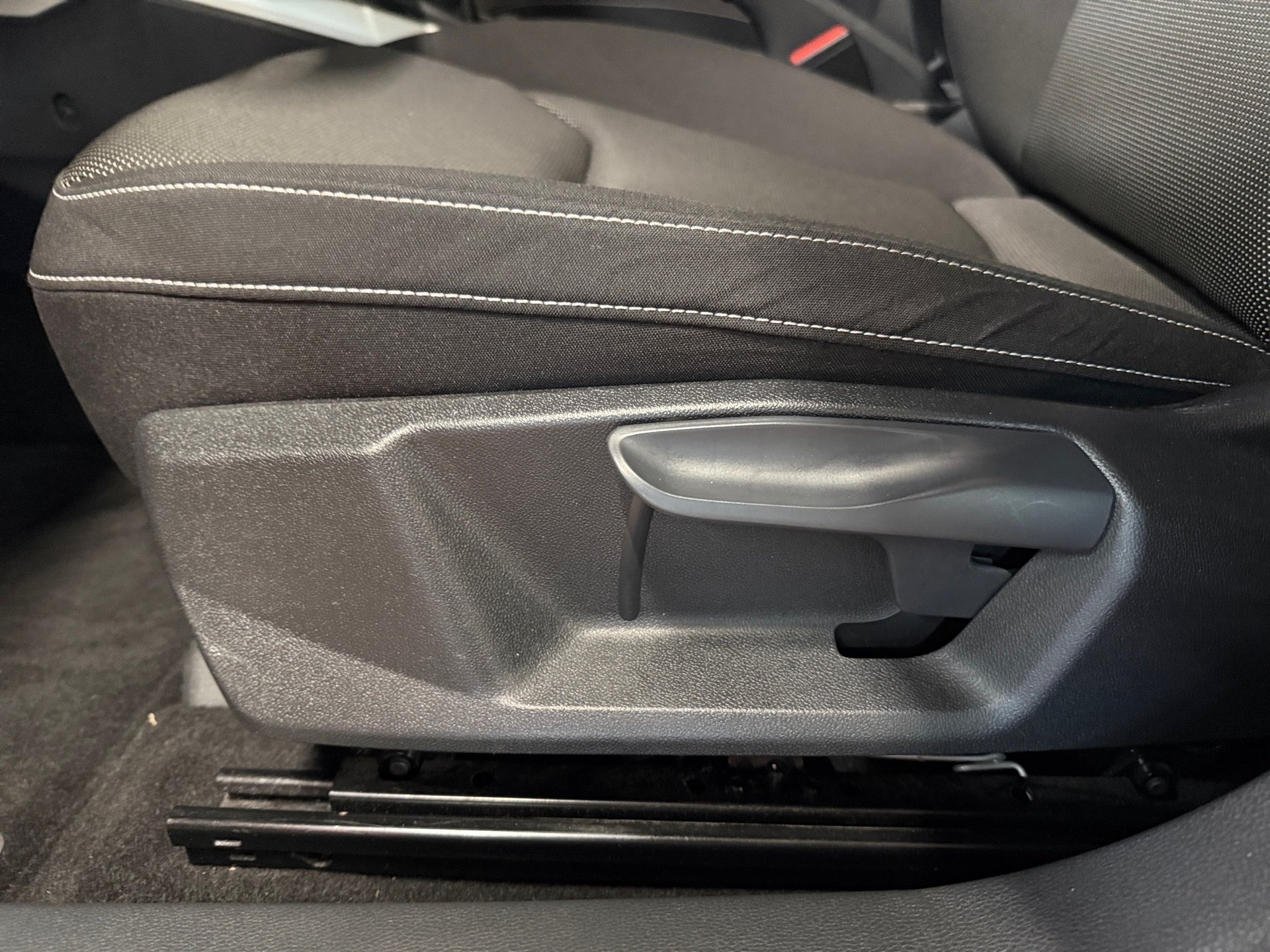 Arona 1.0 TSI Xcellence LED ACC FullLink Beats RFK