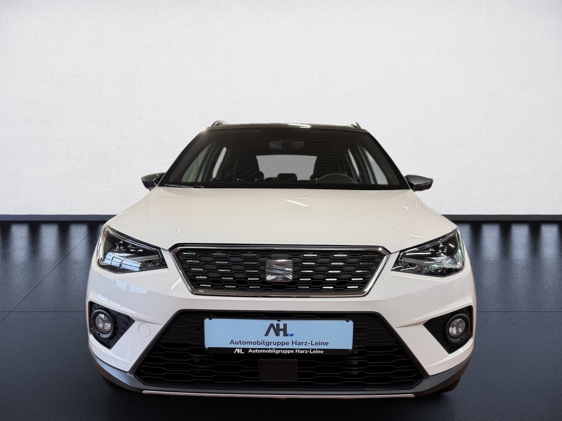 Arona 1.0 TSI Xcellence LED ACC FullLink Beats RFK