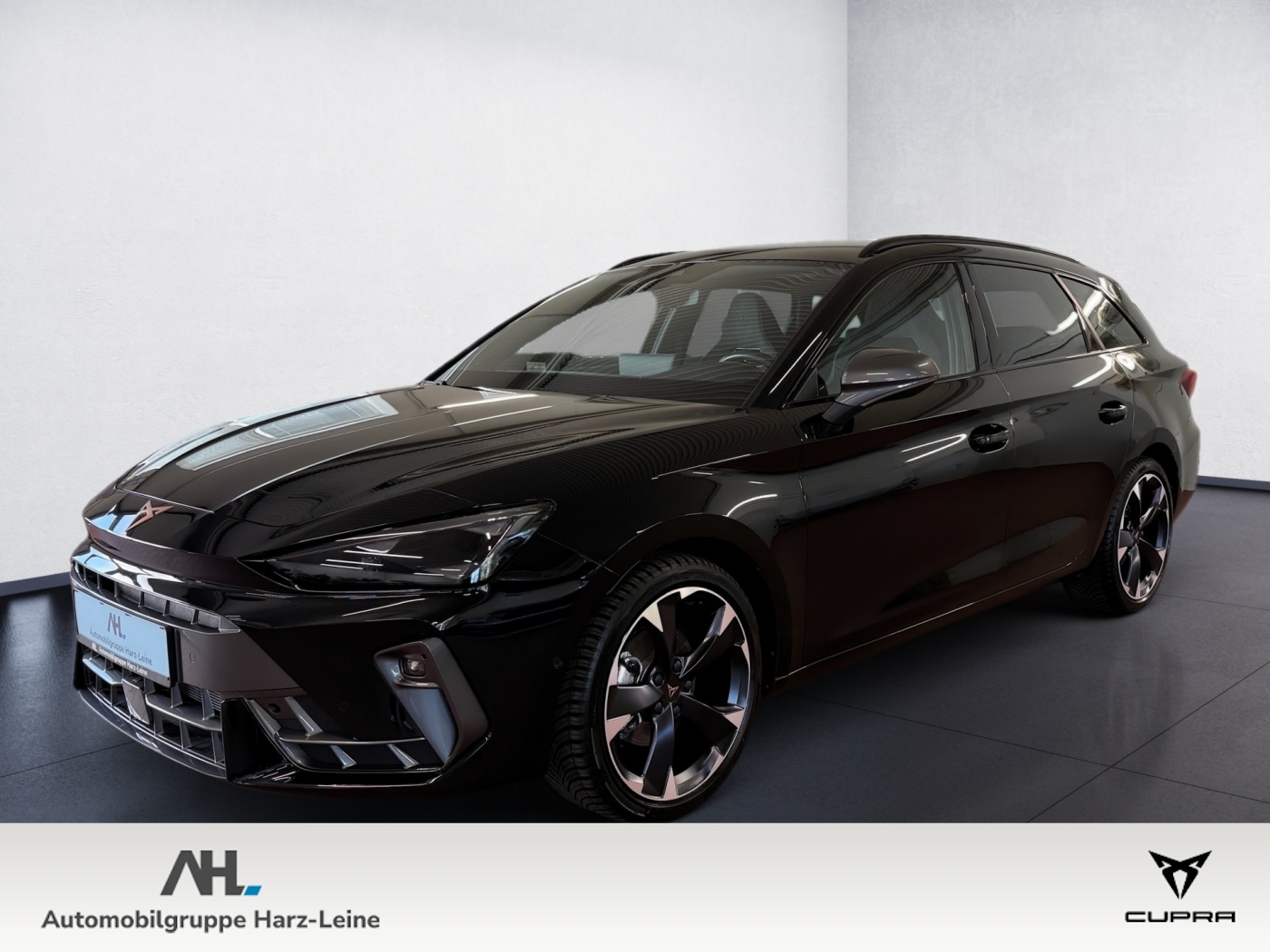 Leon Sportstourer 1.5 eTSI DSG Edge Matrix Navi ACC RFK