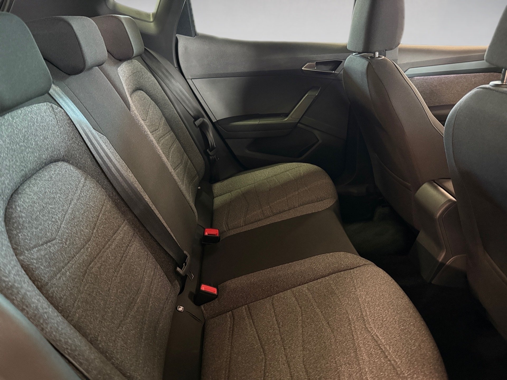 Arona 1.0 TSI Xperience DSG LED Navi ACC RFK FullLink