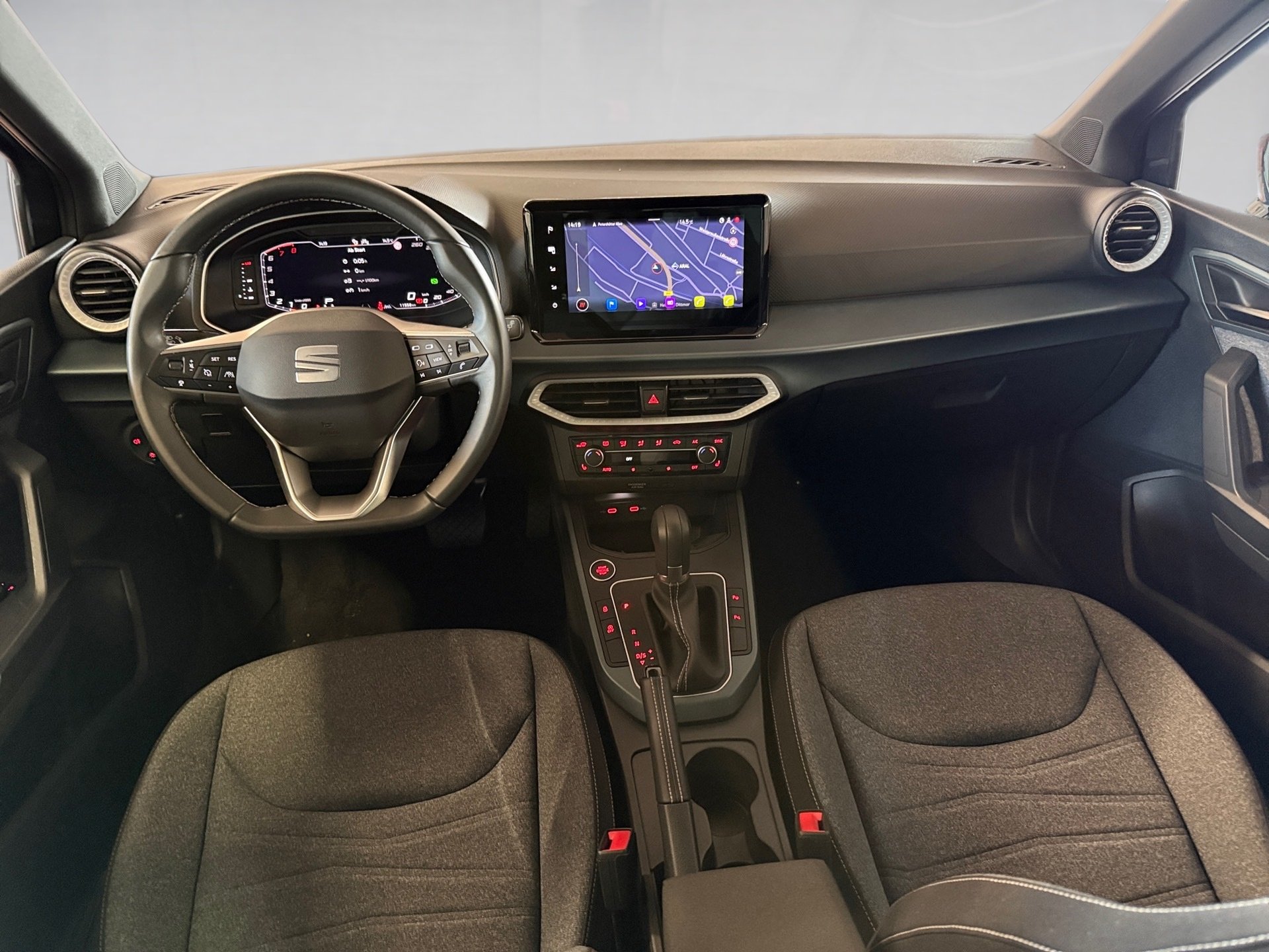 Arona 1.0 TSI Xperience DSG LED Navi ACC RFK FullLink