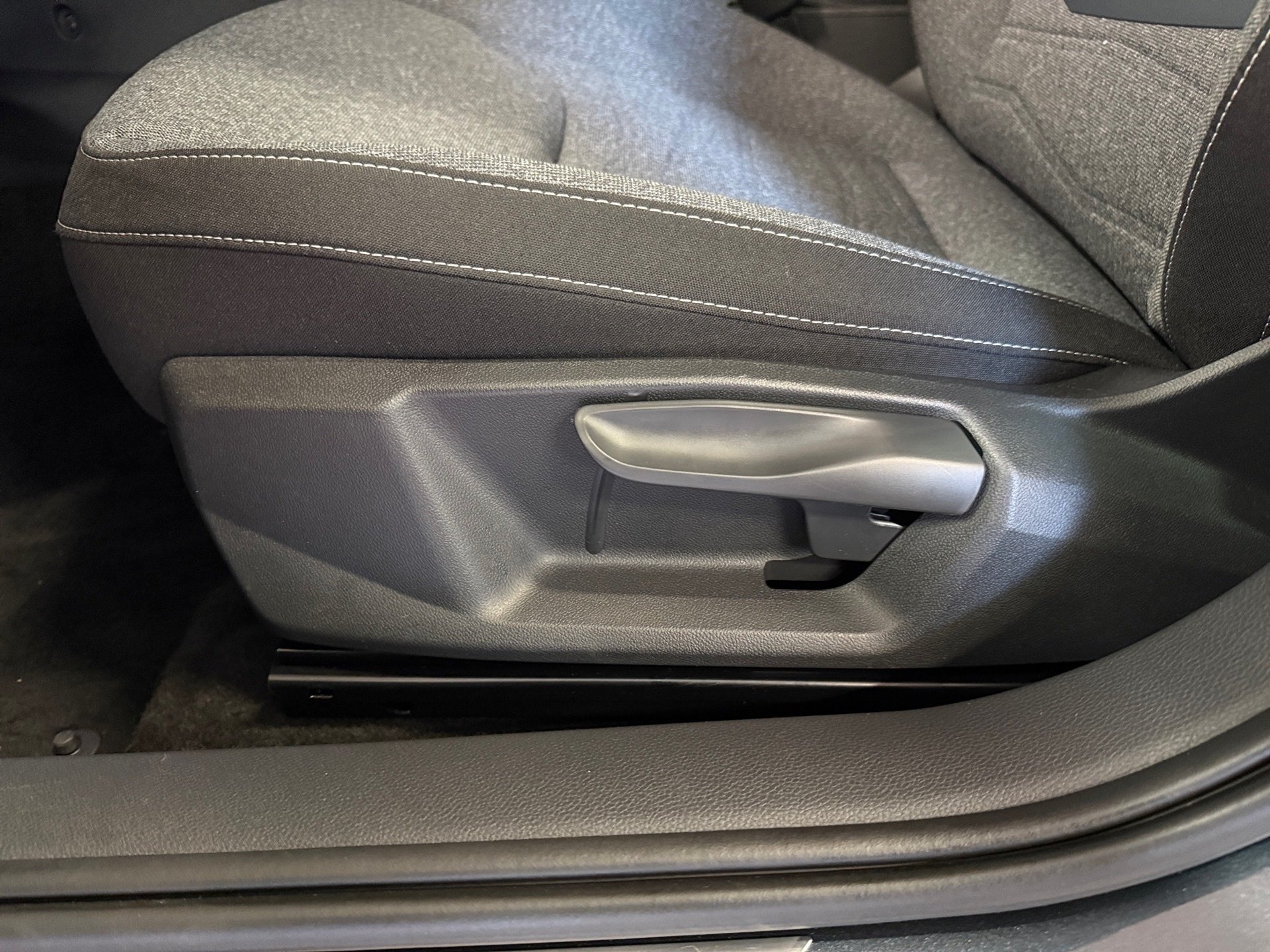 Arona 1.0 TSI Xperience DSG LED Navi ACC RFK FullLink