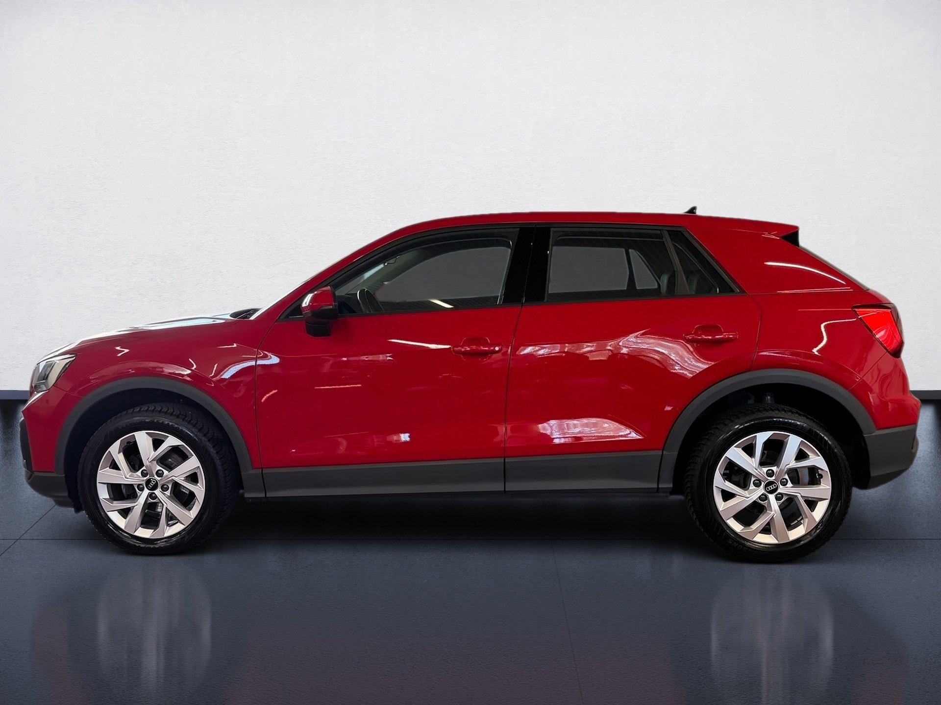 Q2 30 TDI S-tronic LED Navi AHK RFK PDC SHZ AHK
