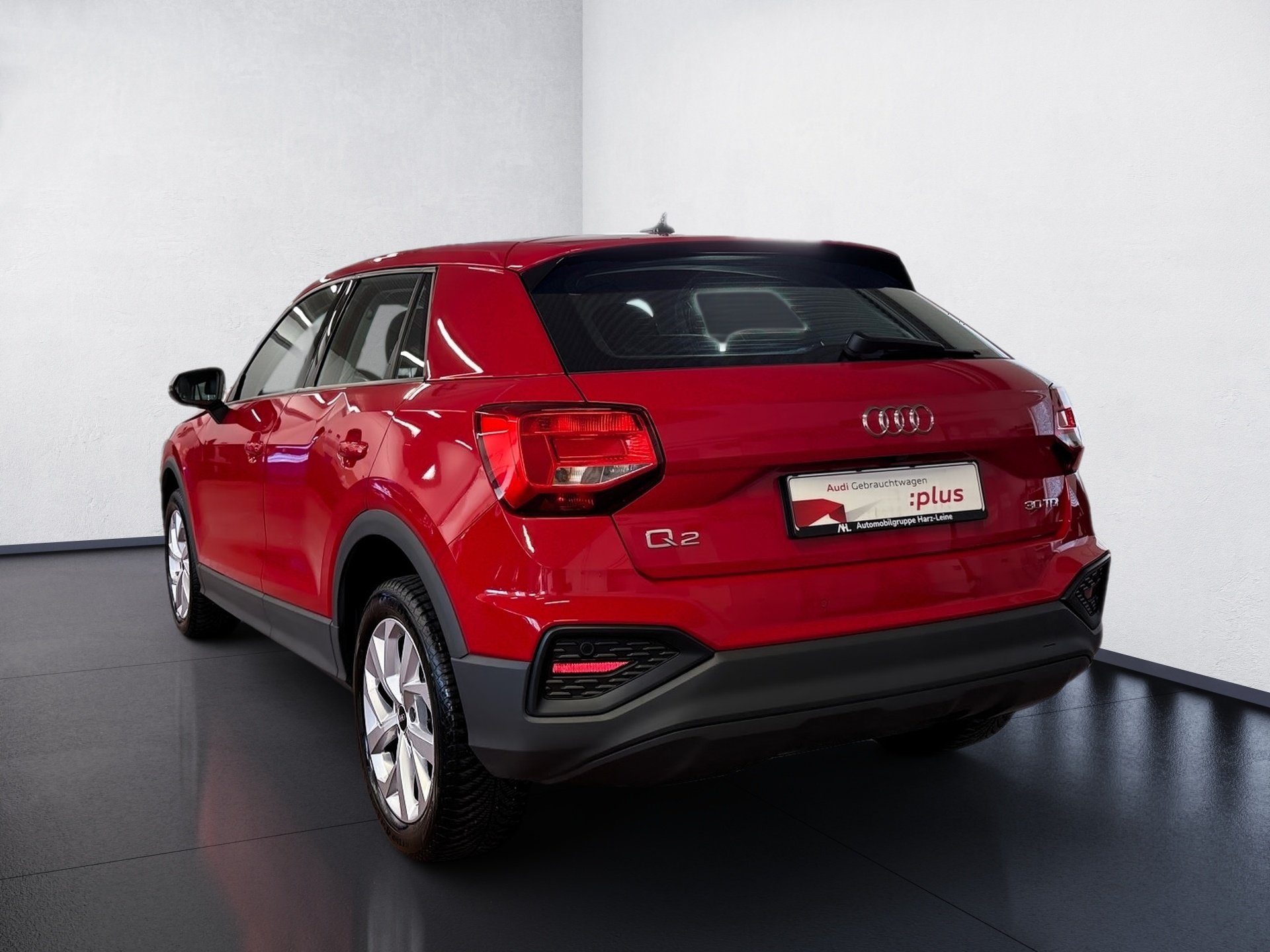 Q2 30 TDI S-tronic LED Navi AHK RFK PDC SHZ AHK
