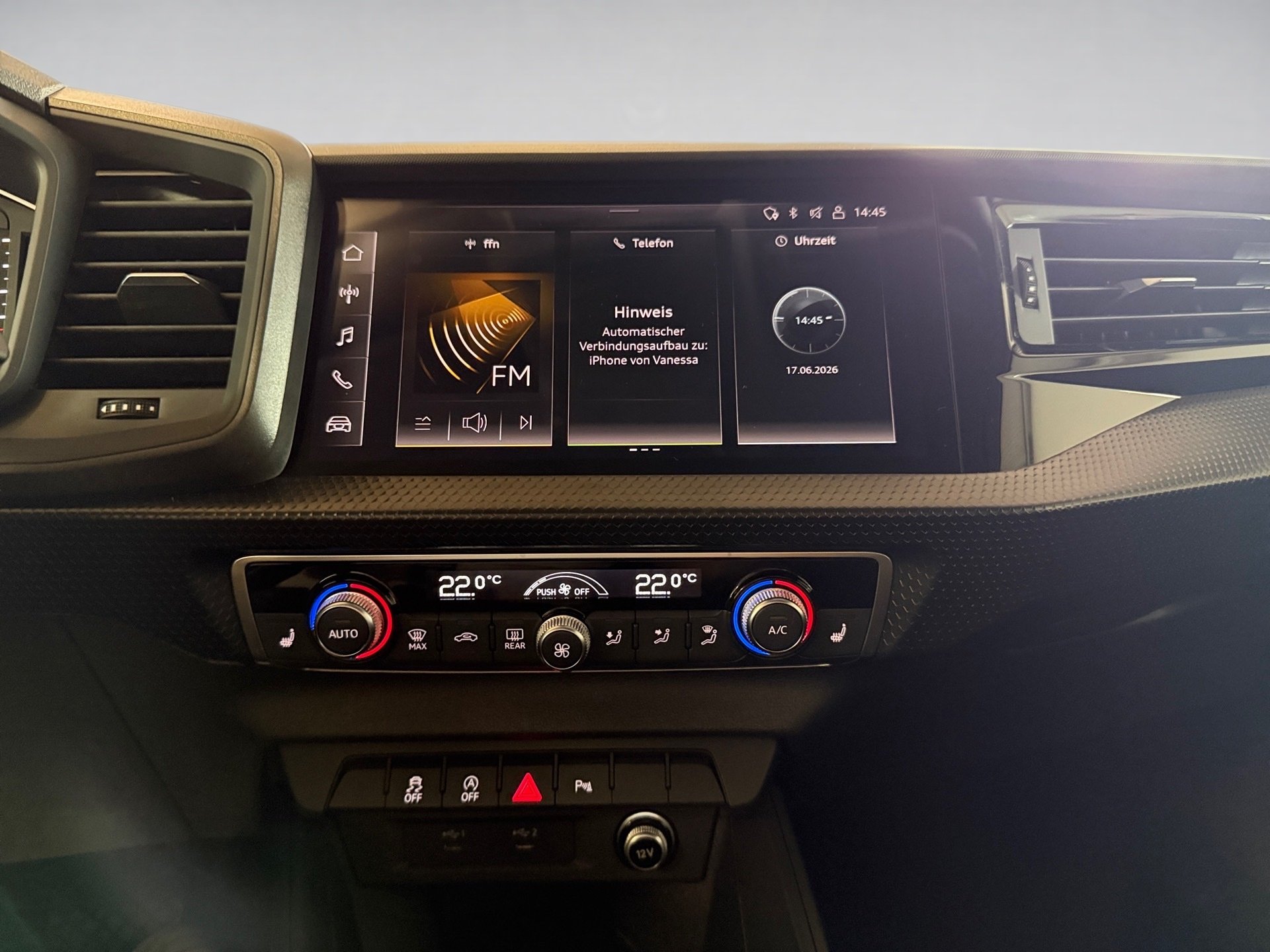 A1 Sportback 25 TFSI S-tronic Bluetooth PDC v+h