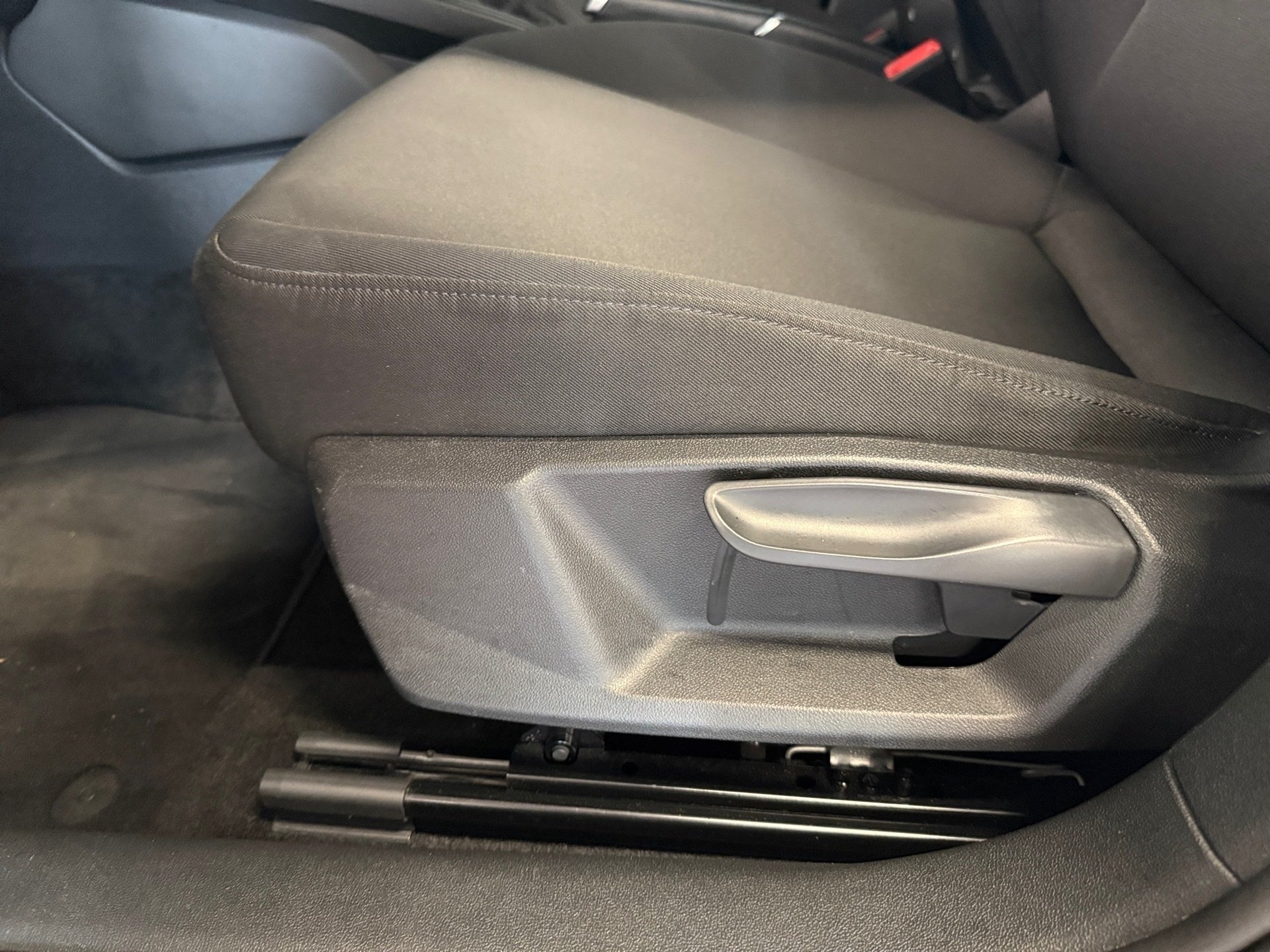 A1 Sportback 25 TFSI S-tronic Bluetooth PDC v+h