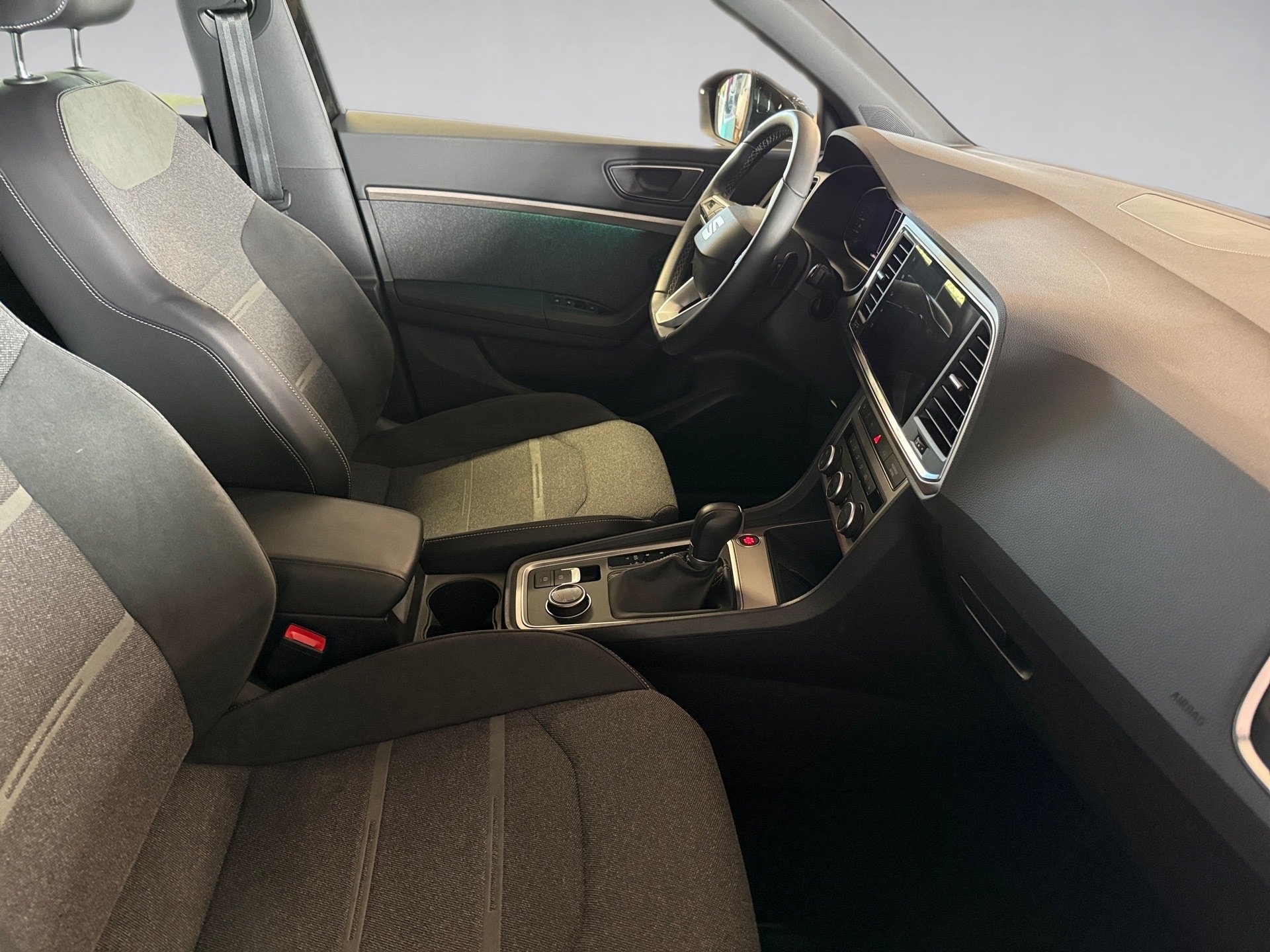 Ateca 1.5 TSI Xperience DSG LED Navi ACC Winterpaket