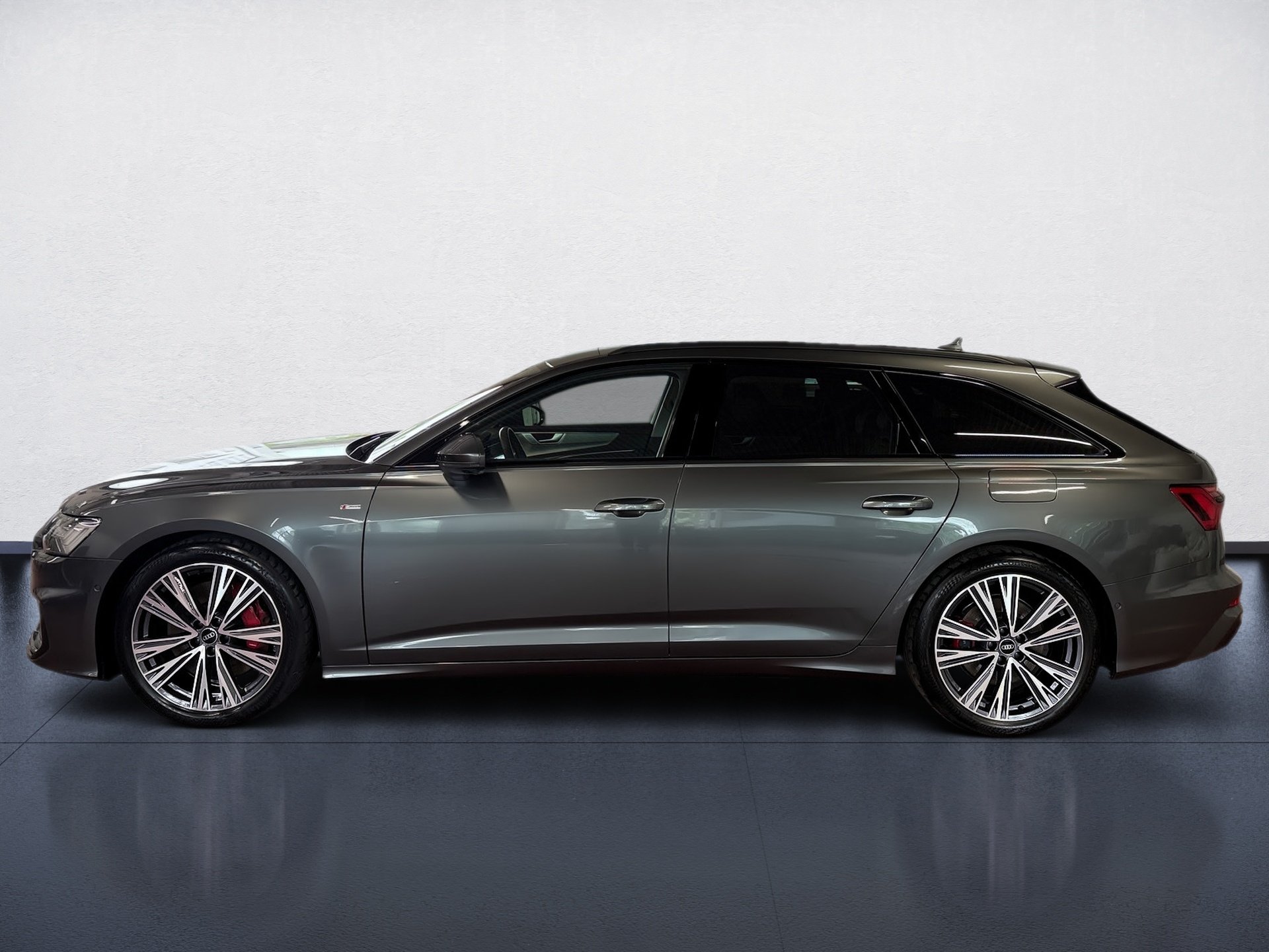 A6 Avant TFSI e Sport 55 TFSIe quattro S line S-tronic HD-Matrix AHK Pano B&O