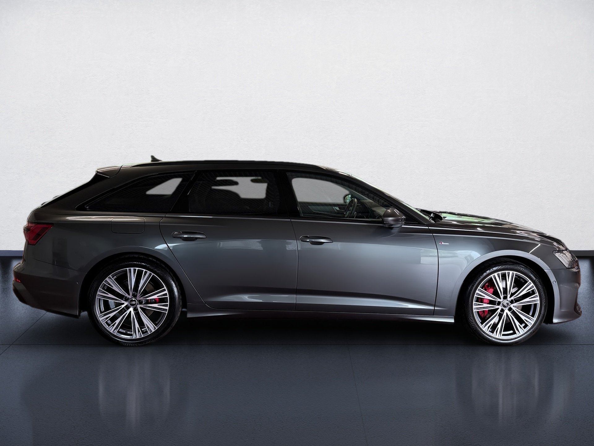 A6 Avant TFSI e Sport 55 TFSIe quattro S line S-tronic HD-Matrix AHK Pano B&O