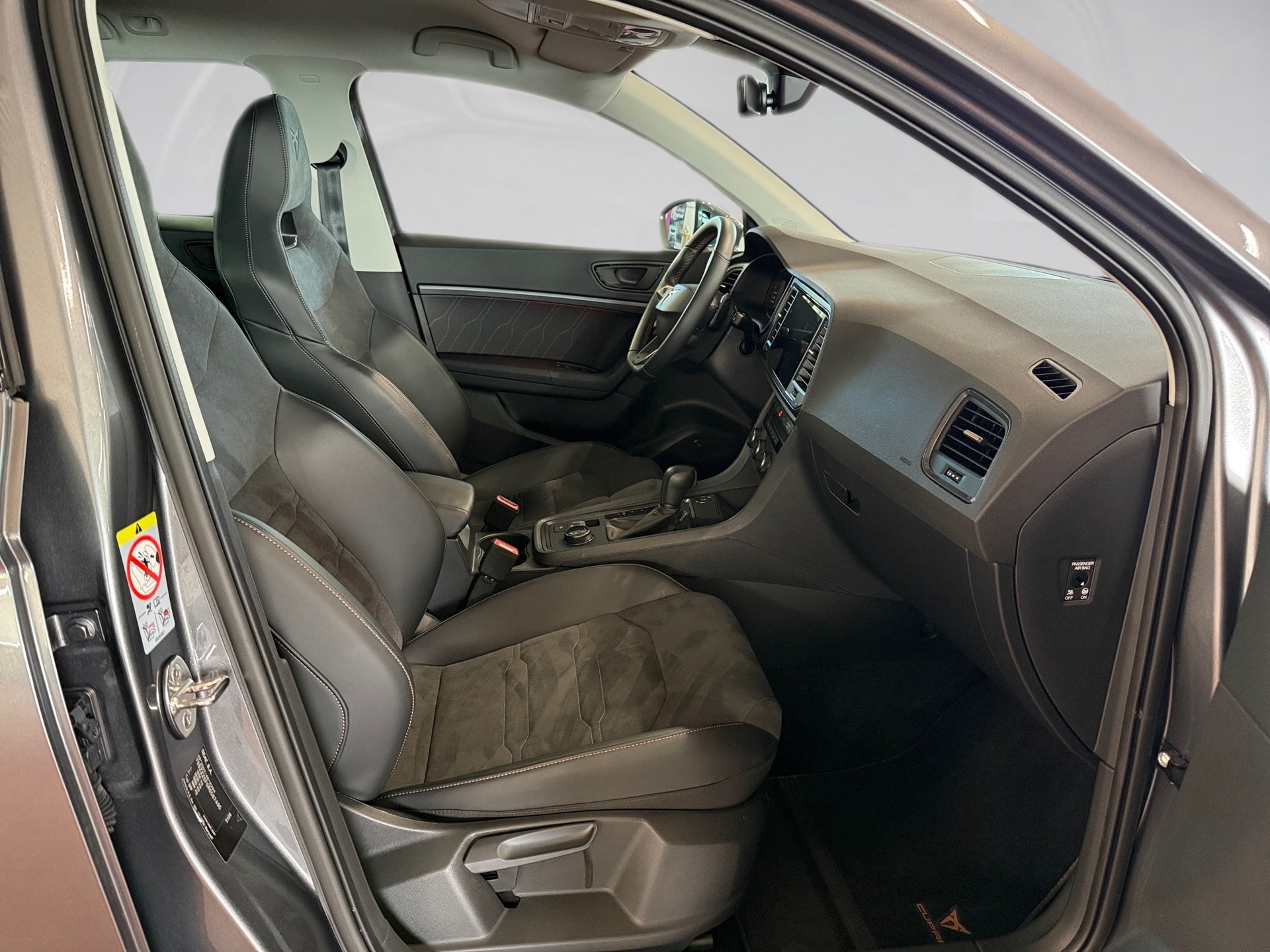 Ateca 1.5 TSI DSG LED Navi ACC 360° Beats 360 LM