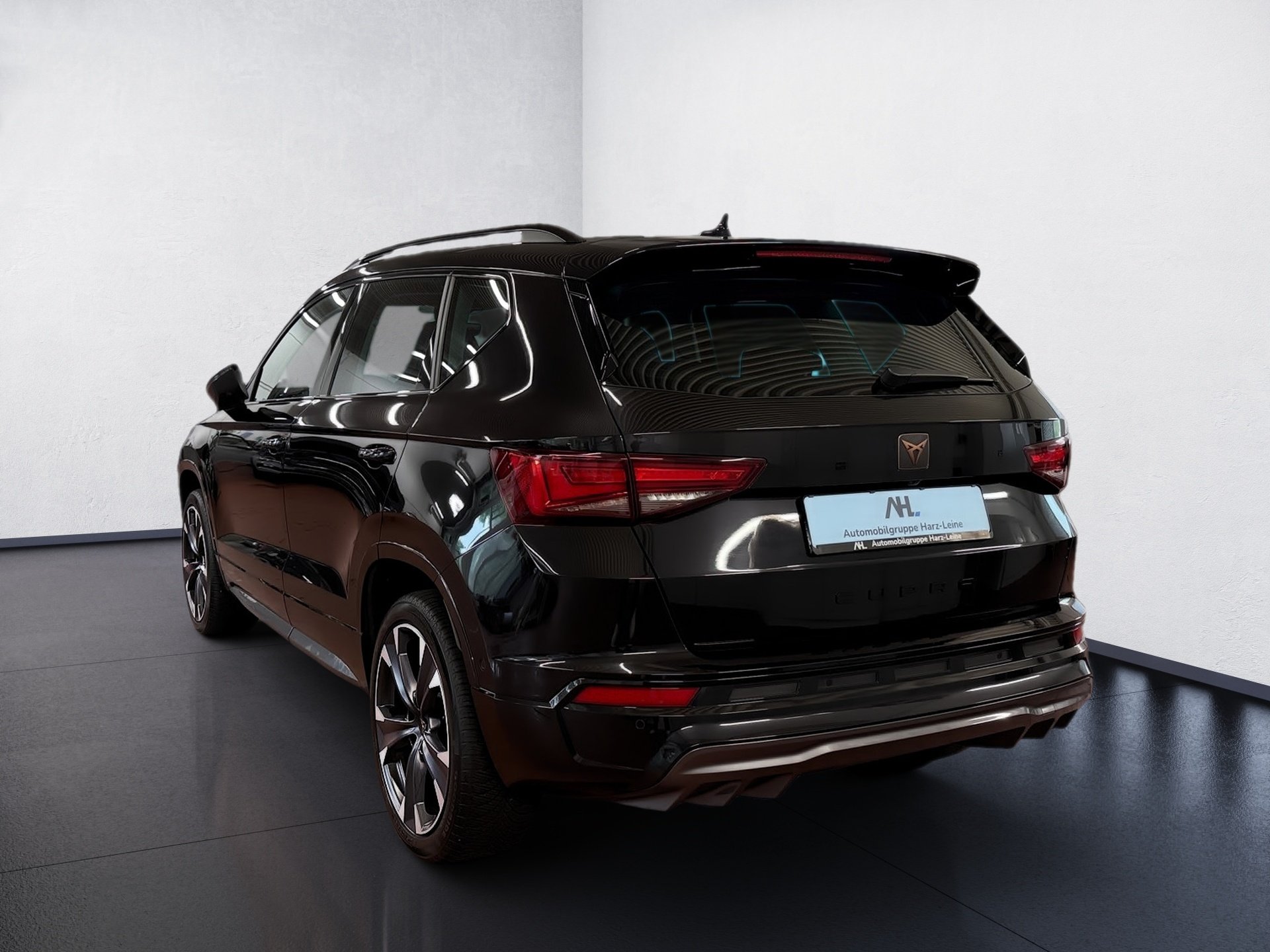 Ateca 2.0 TSI 4Drive DSG LED Navi ACC AHK 360°