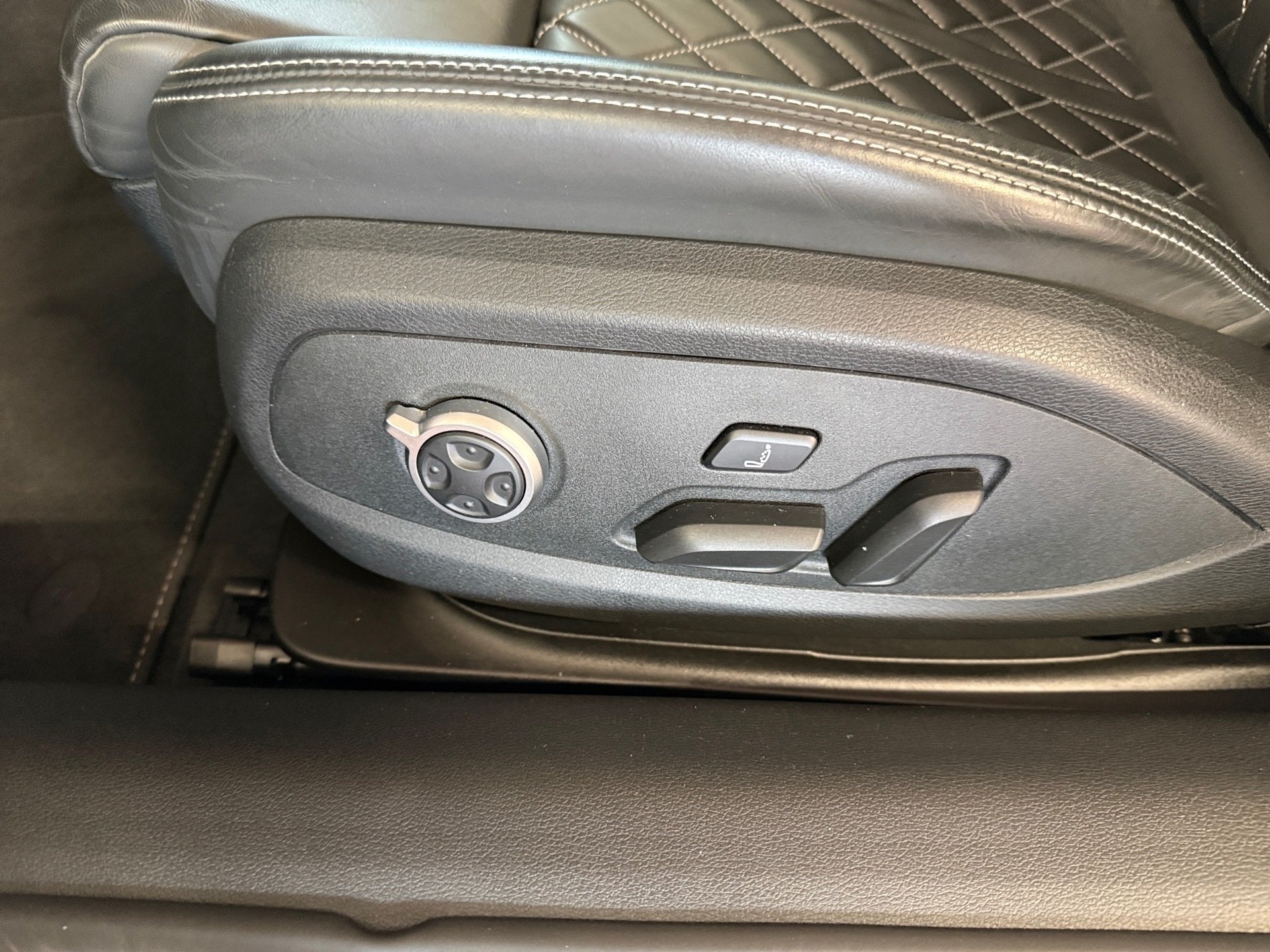 A5 Cabriolet 45 TFSI S line quattro S-tronic Matrix HuD Leder