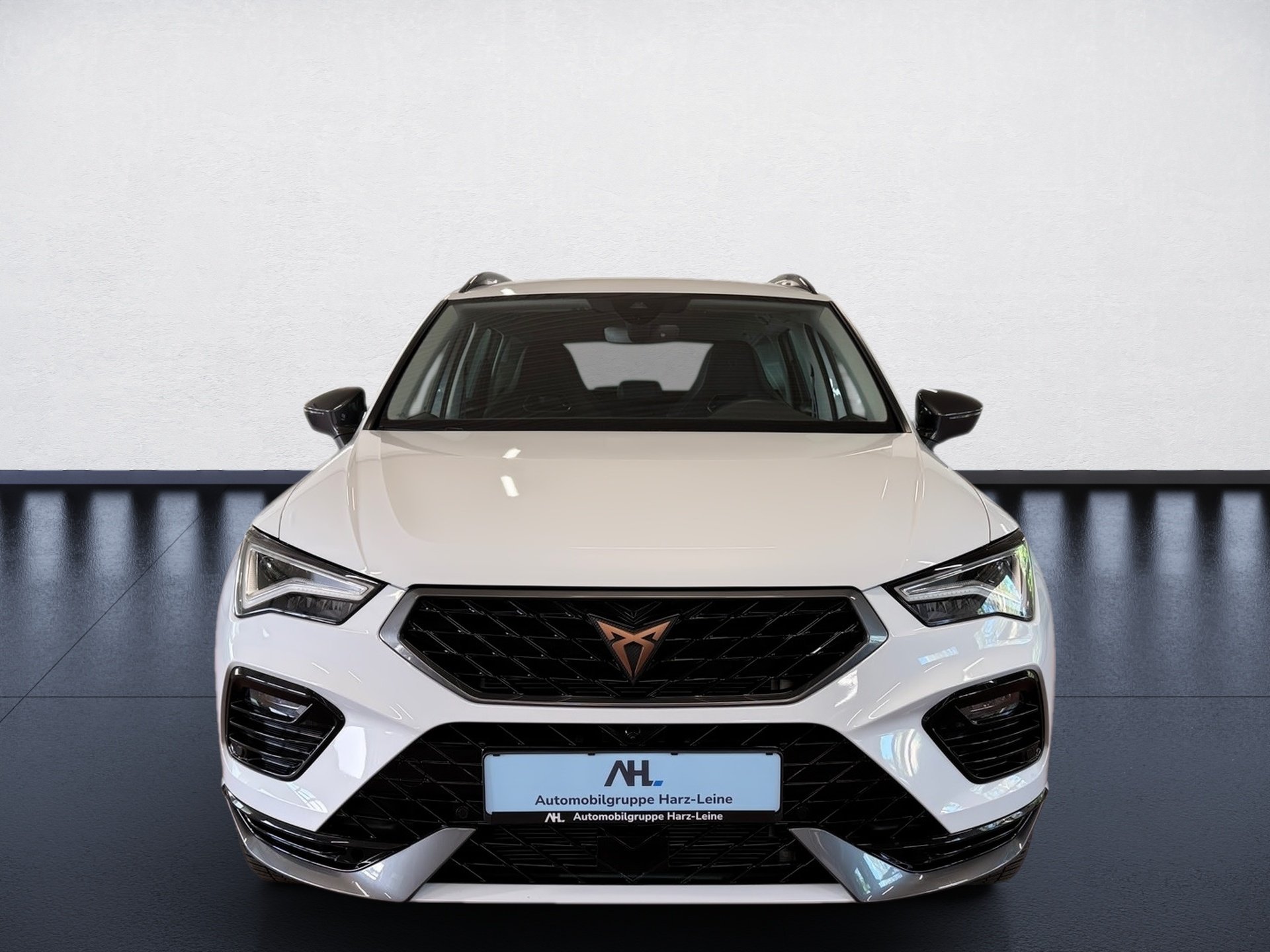 Ateca 1.5 TSI DSG AHK Navi ACC 360° SHZ 360 ACC