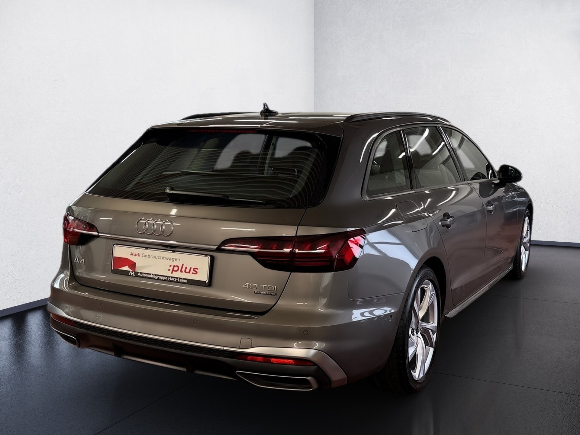 A4 Avant S line 40 TDI S line quattro S-tronic AHK Navi ACC TopView