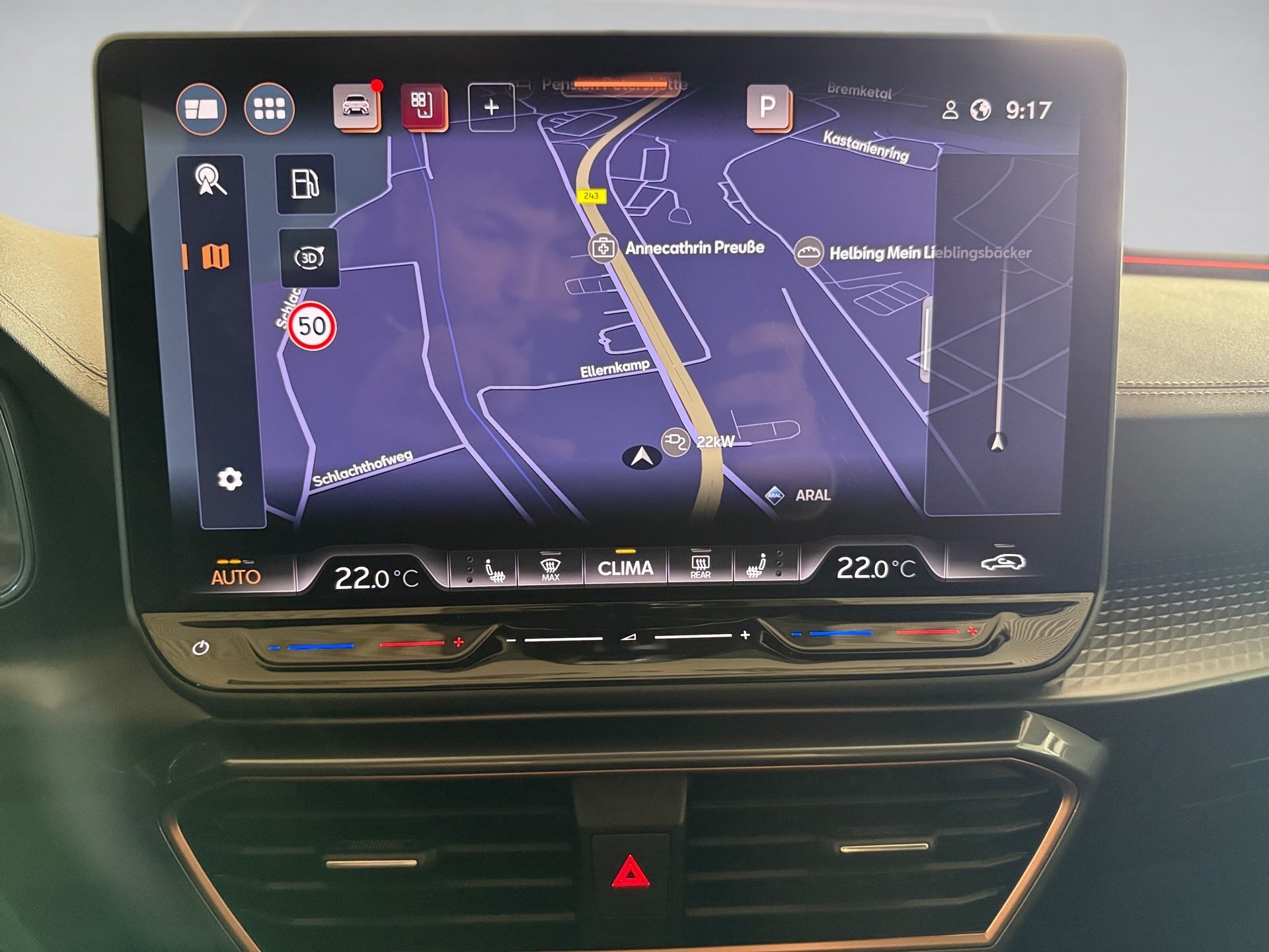 Leon Sportstourer 2.0 TDI DSG Edge Matrix Navi ACC RFK
