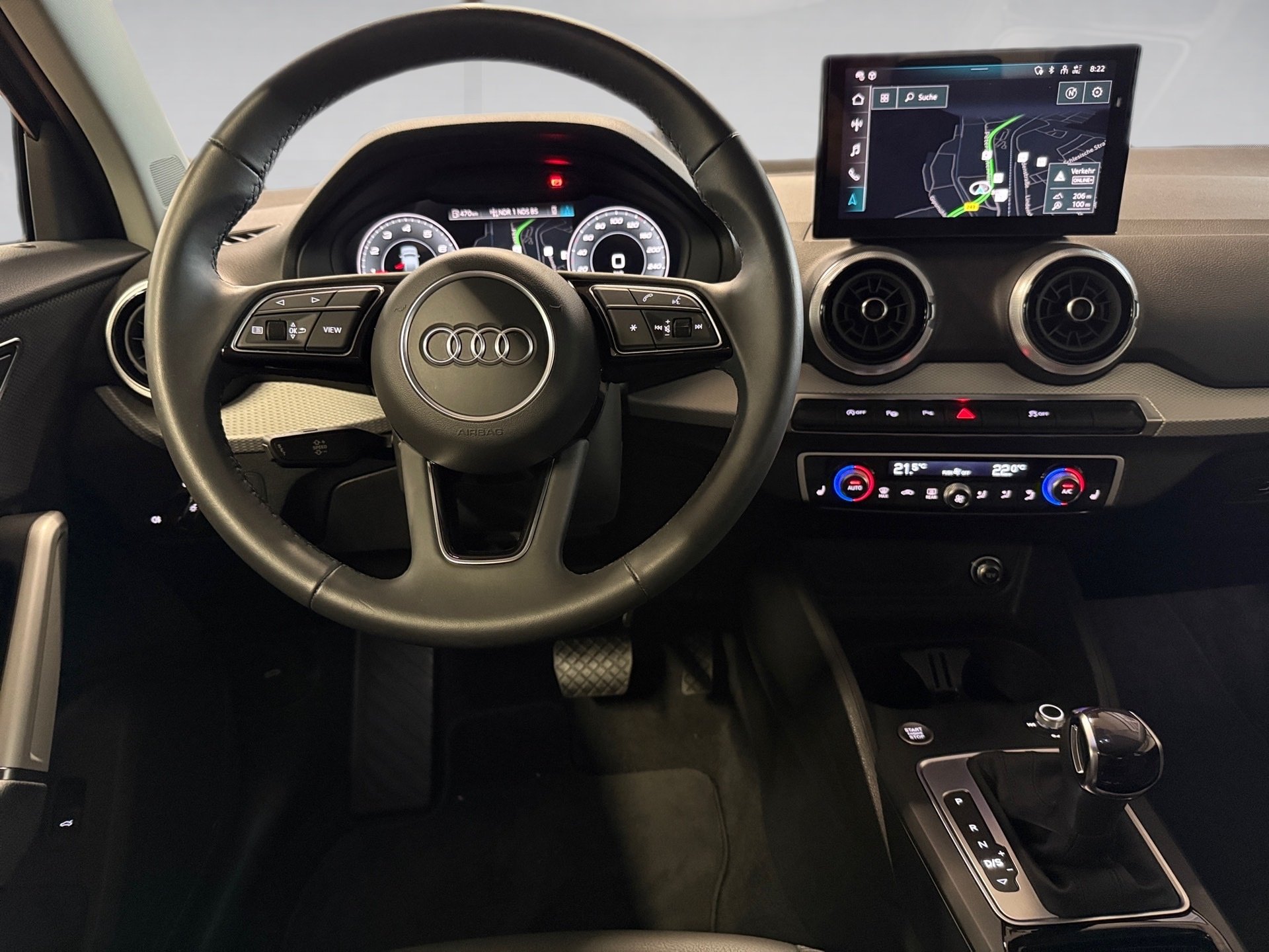 Q2 35 TFSI S line S-tronic LED Navi GRA RFK Optik schwarz