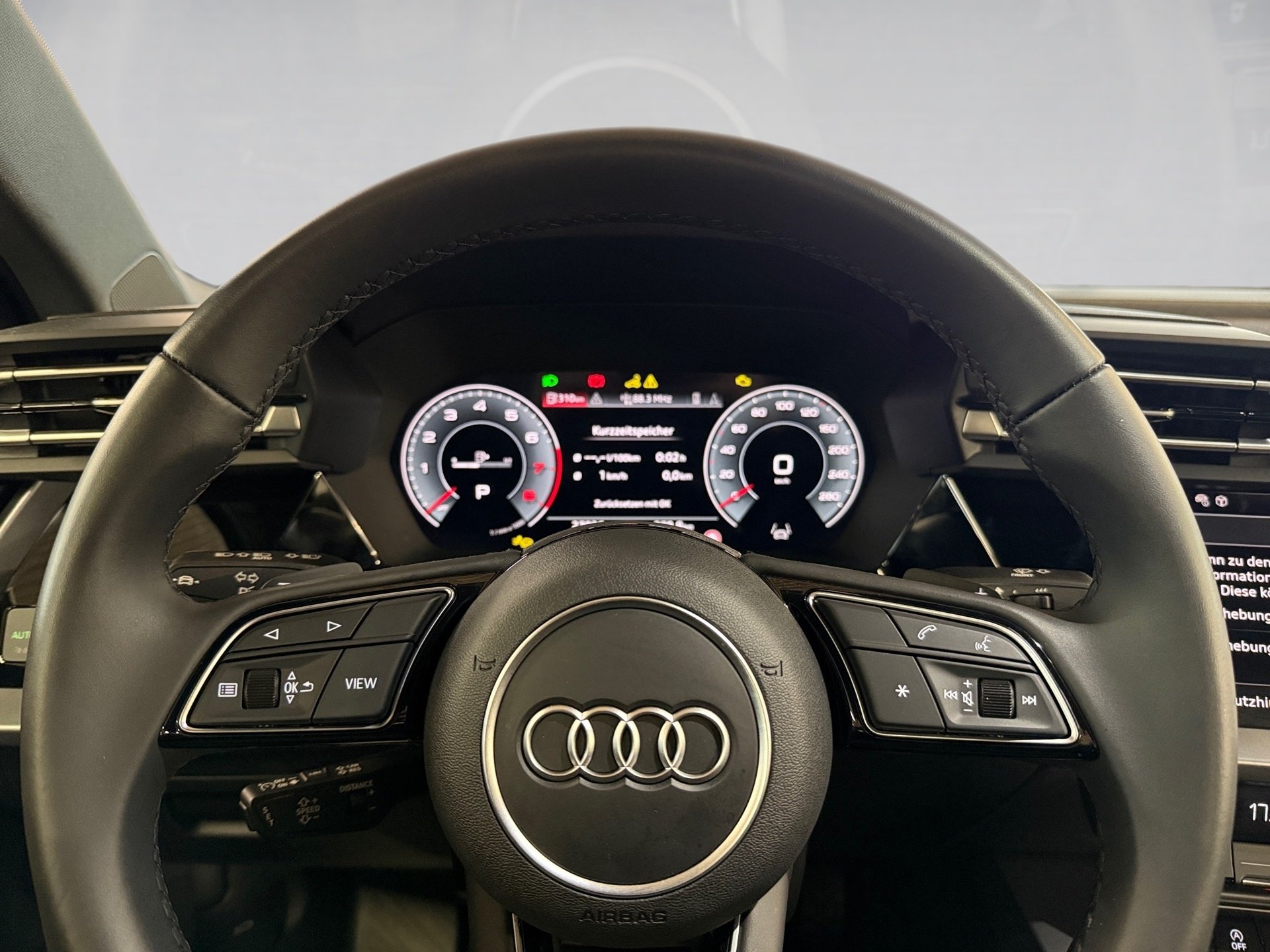 A3 Limousine 35 TFSI advanced S-tronic AHK Navi ACC LED RFK