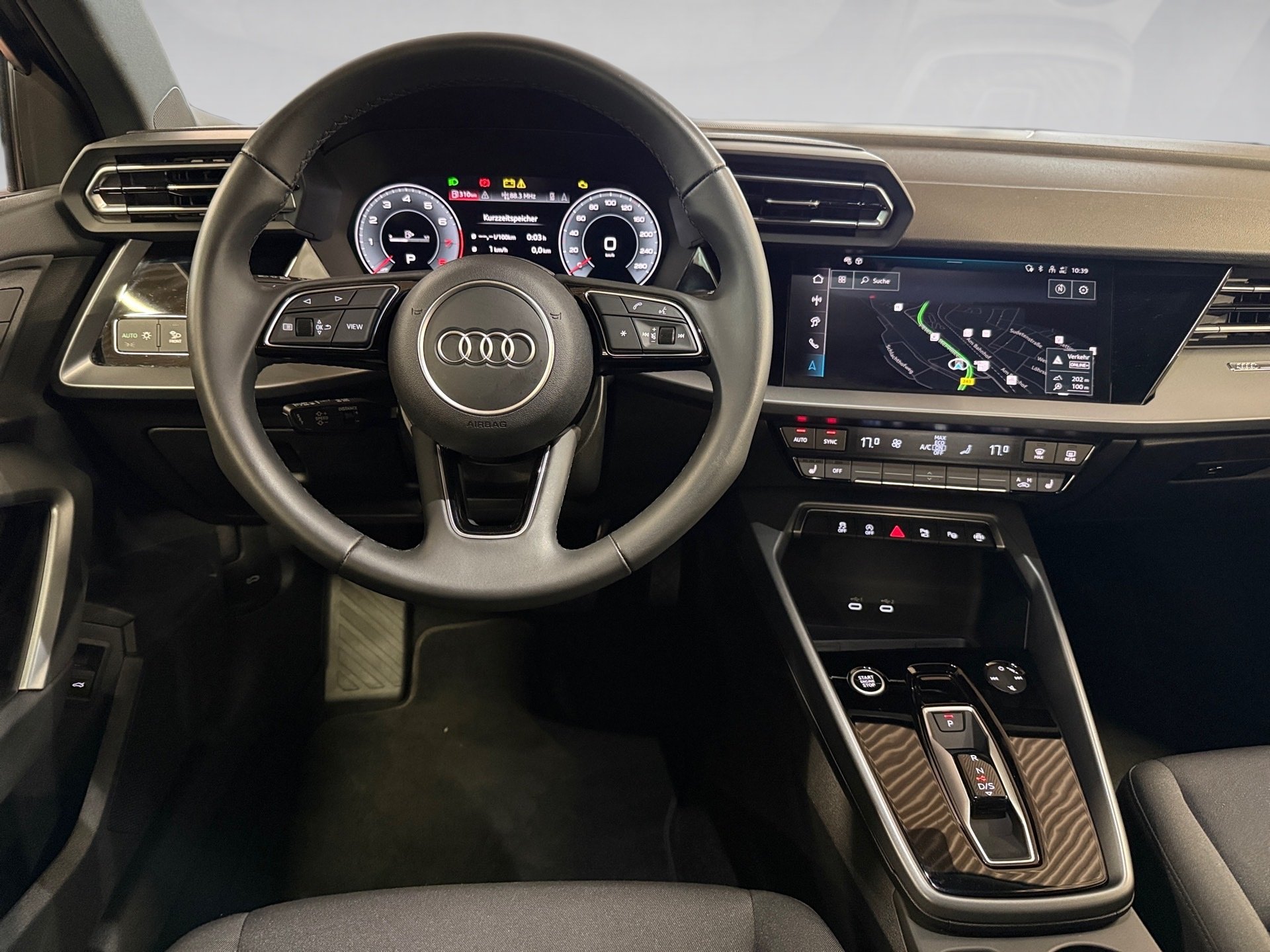 A3 Limousine 35 TFSI advanced S-tronic AHK Navi ACC LED RFK