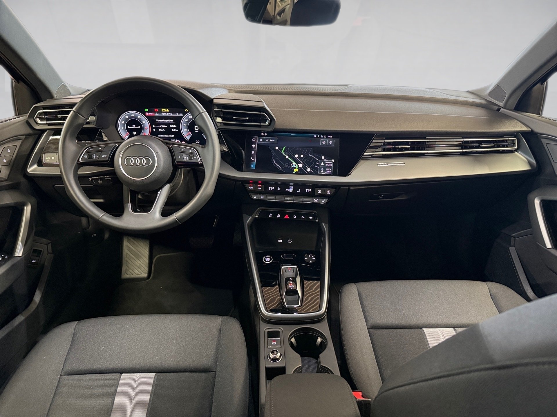 A3 Limousine 35 TFSI advanced S-tronic AHK Navi ACC LED RFK