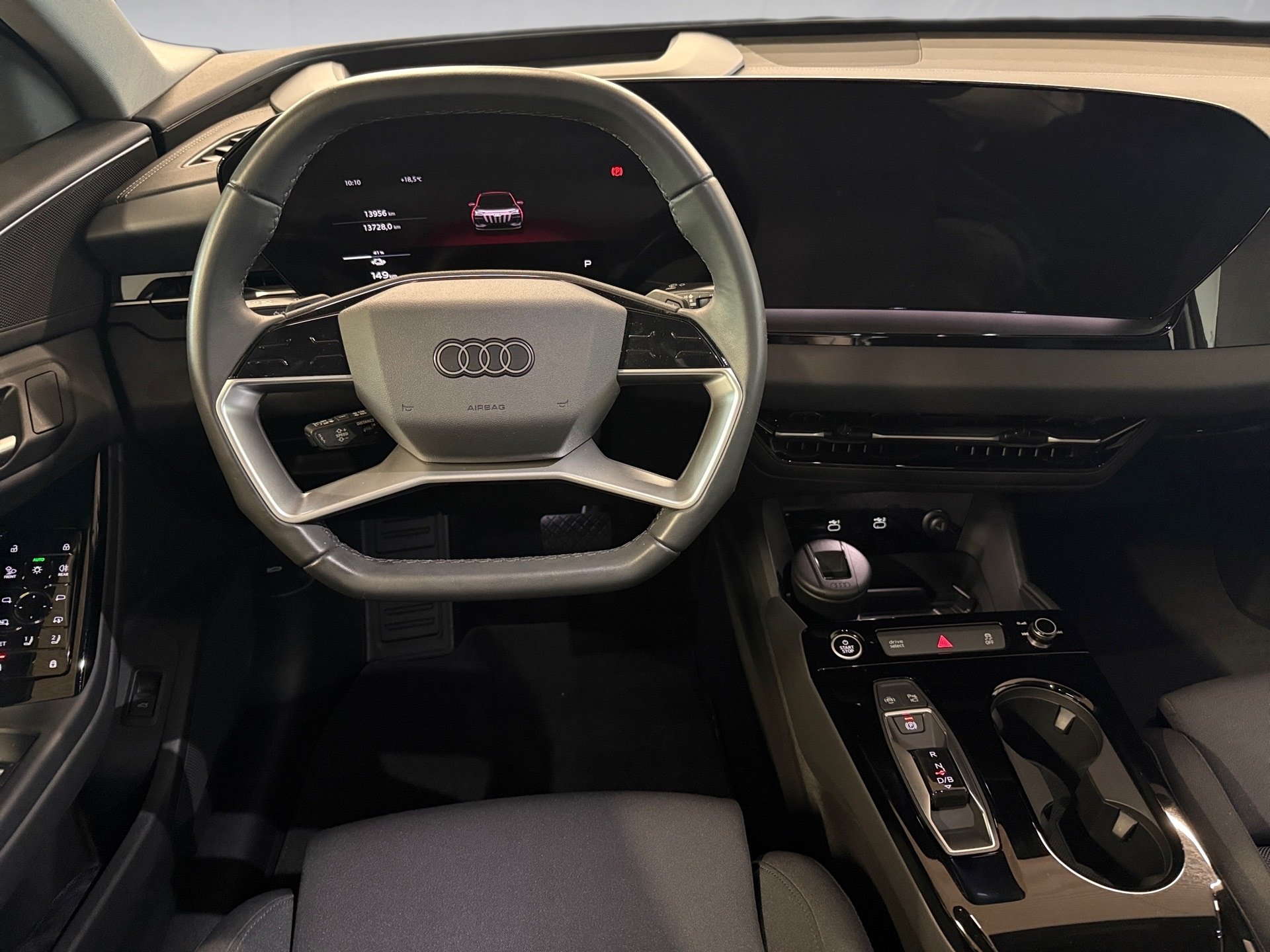 Q6 e-tron S line quattro Matrix HuD Pano 360° ACC B&O Wärmepumpe