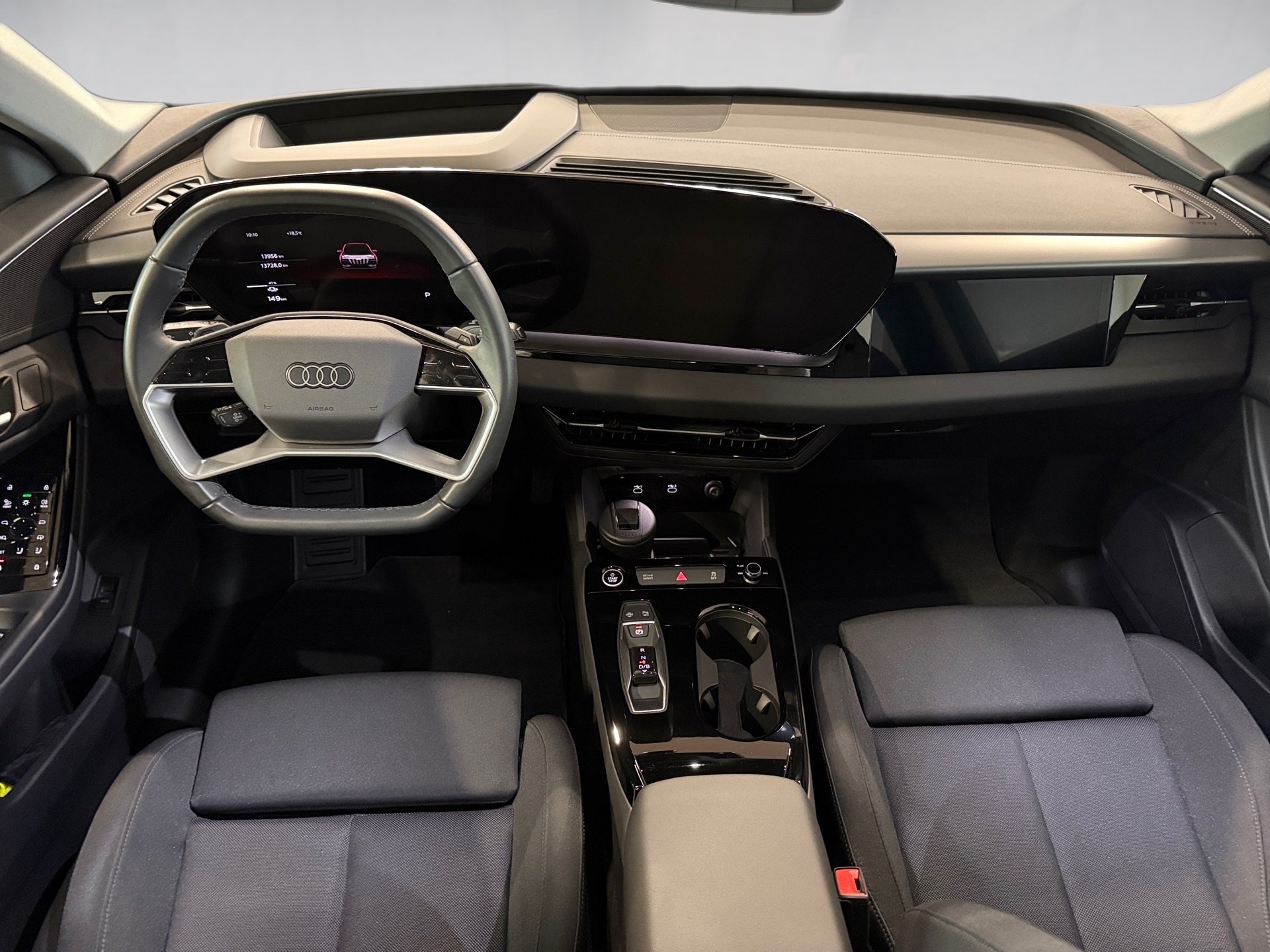 Q6 e-tron S line quattro Matrix HuD Pano 360° ACC B&O Wärmepumpe