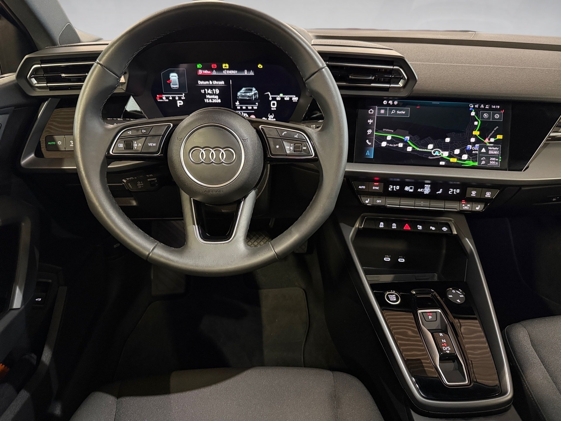 A3 Limousine 35 TFSI advanced S-tronic AHK Navi ACC LED RFK