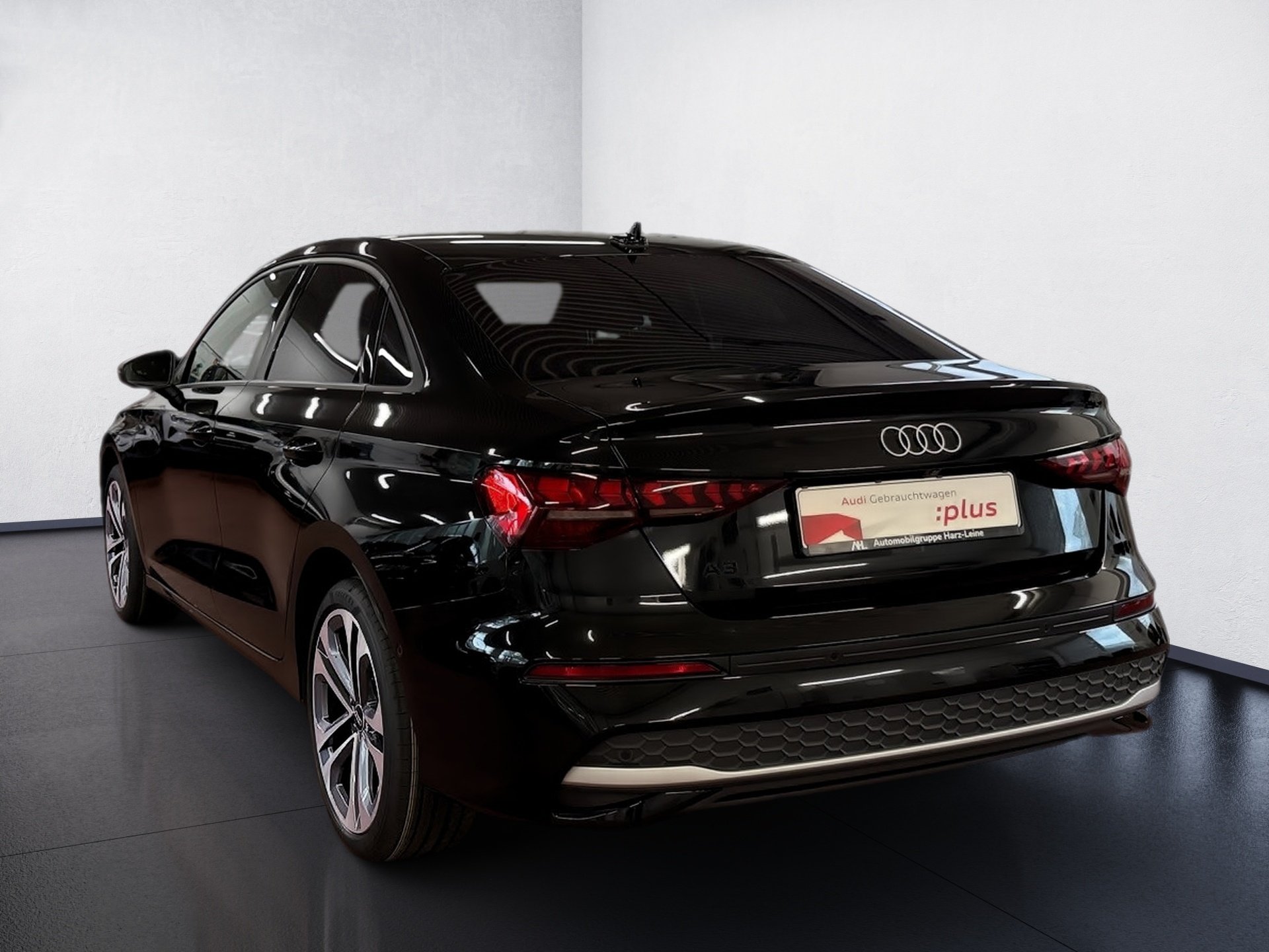 A3 Limousine 35 TFSI advanced S-tronic AHK Navi ACC LED RFK
