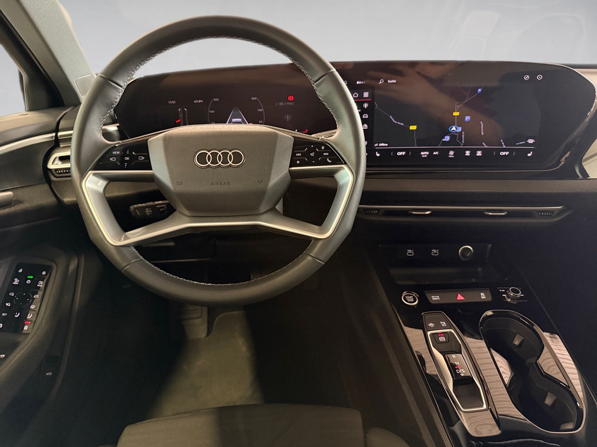 A5 Avant TDI S-tronic AHK Pano Navi ACC LED RFK