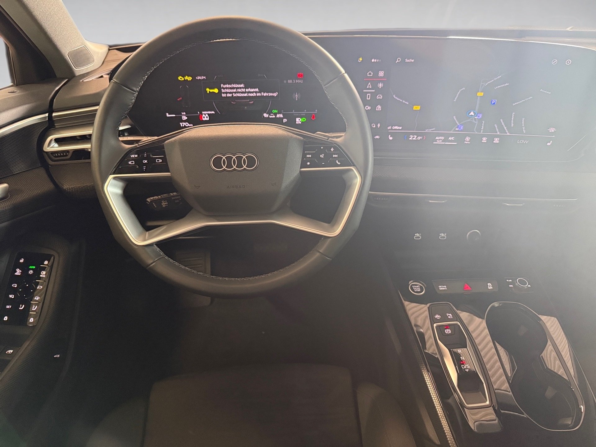 A5 Avant TDI S-tronic AHK Pano Navi ACC LED RFK