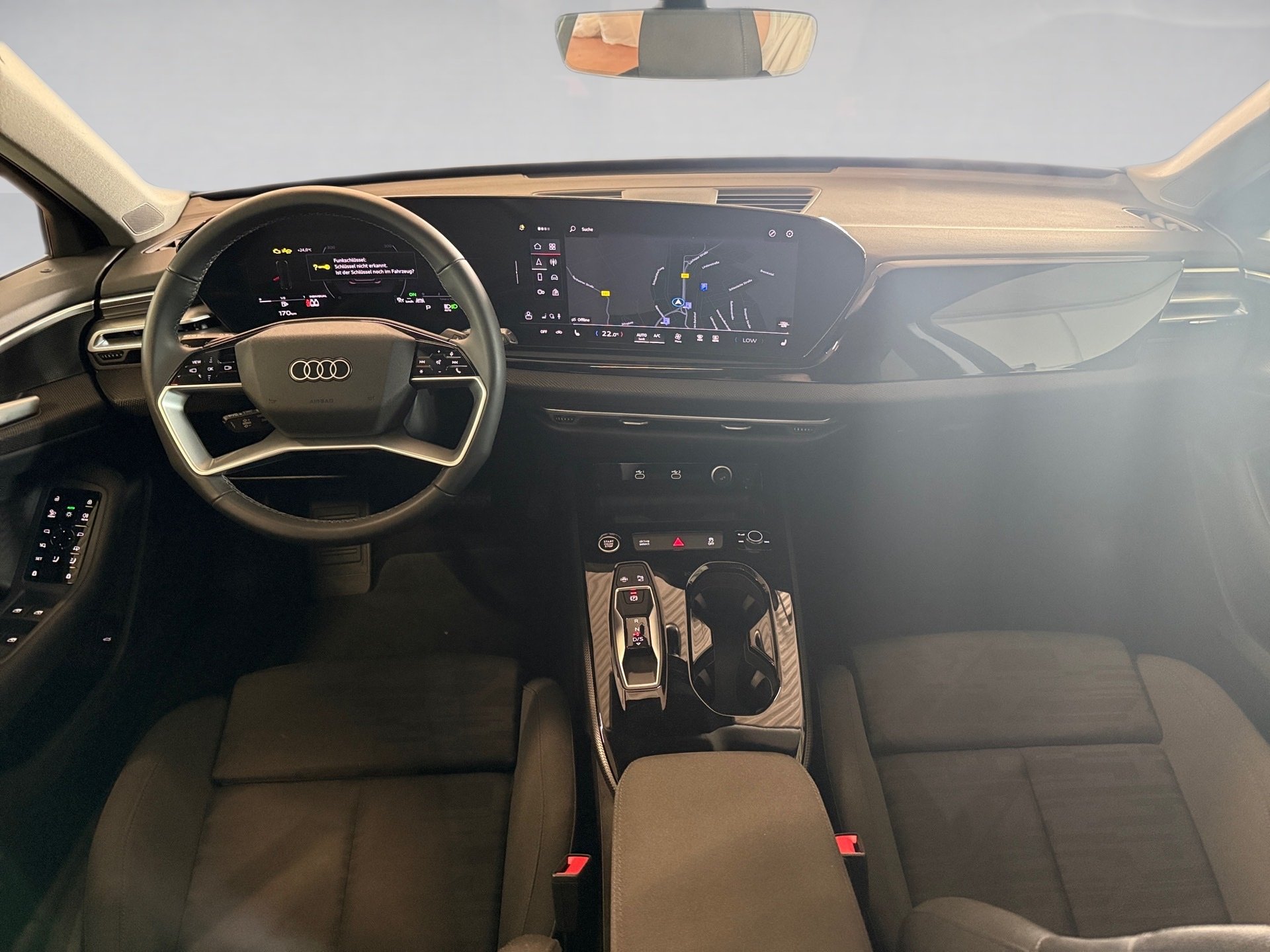 A5 Avant TDI S-tronic AHK Pano Navi ACC LED RFK