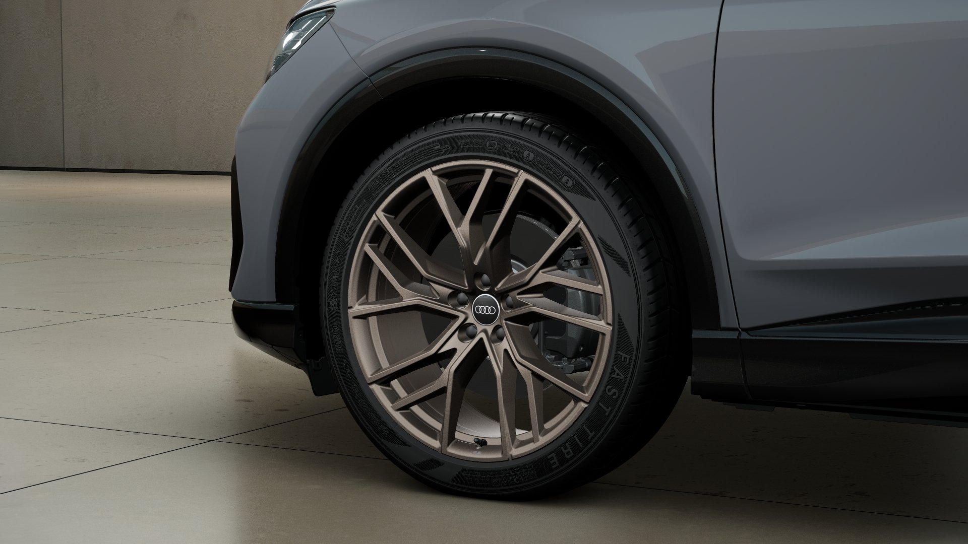 Q4 e-tron 45 quattro S line Matrix AHK Navi ACC RFK Optik schwarz