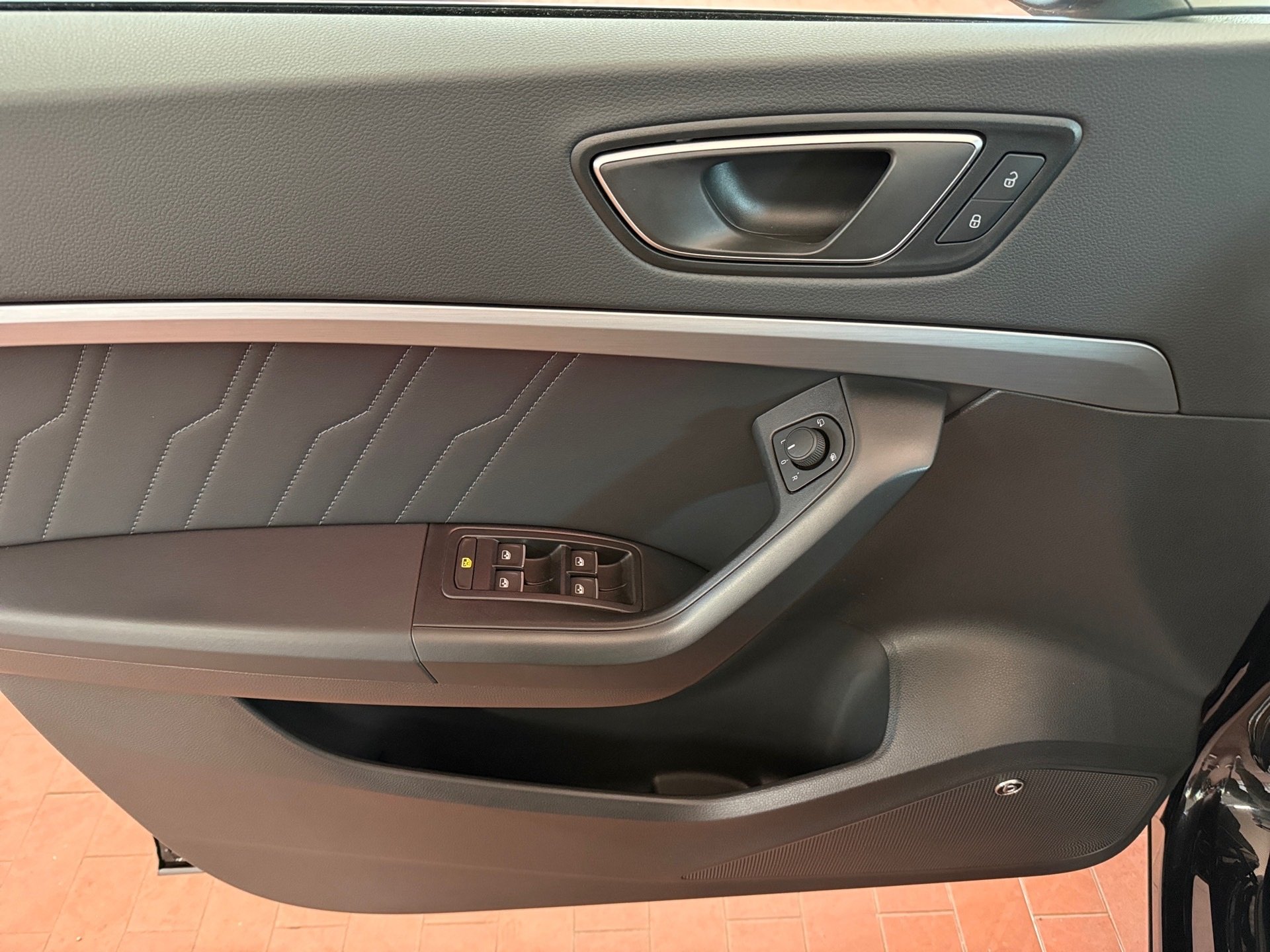Ateca 2.0 TSI FR 4 Drive DSG Navi LED ACC Pano Beats