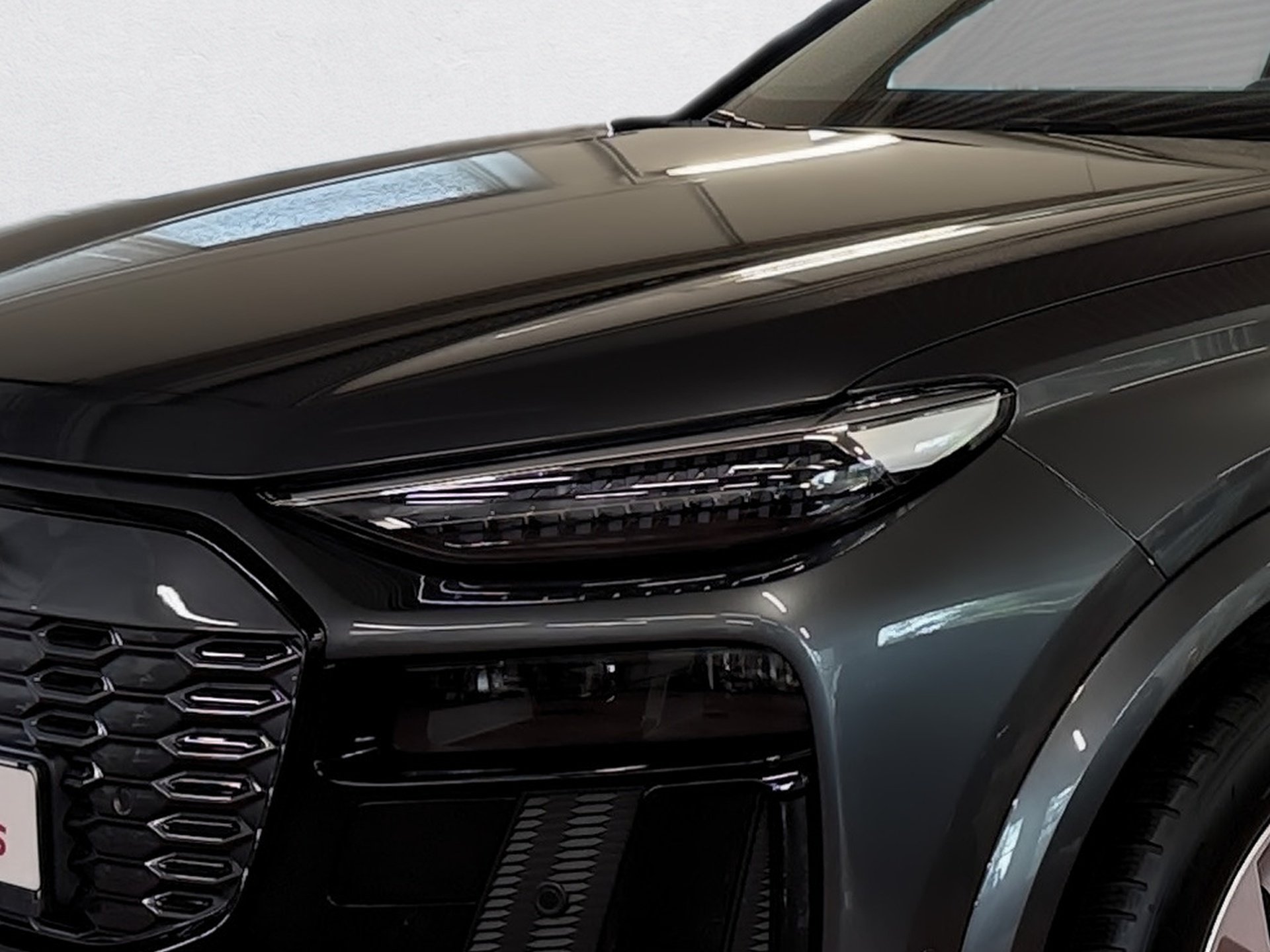 Q6 e-tron performance S line HUD Pano 360° Luft B&O